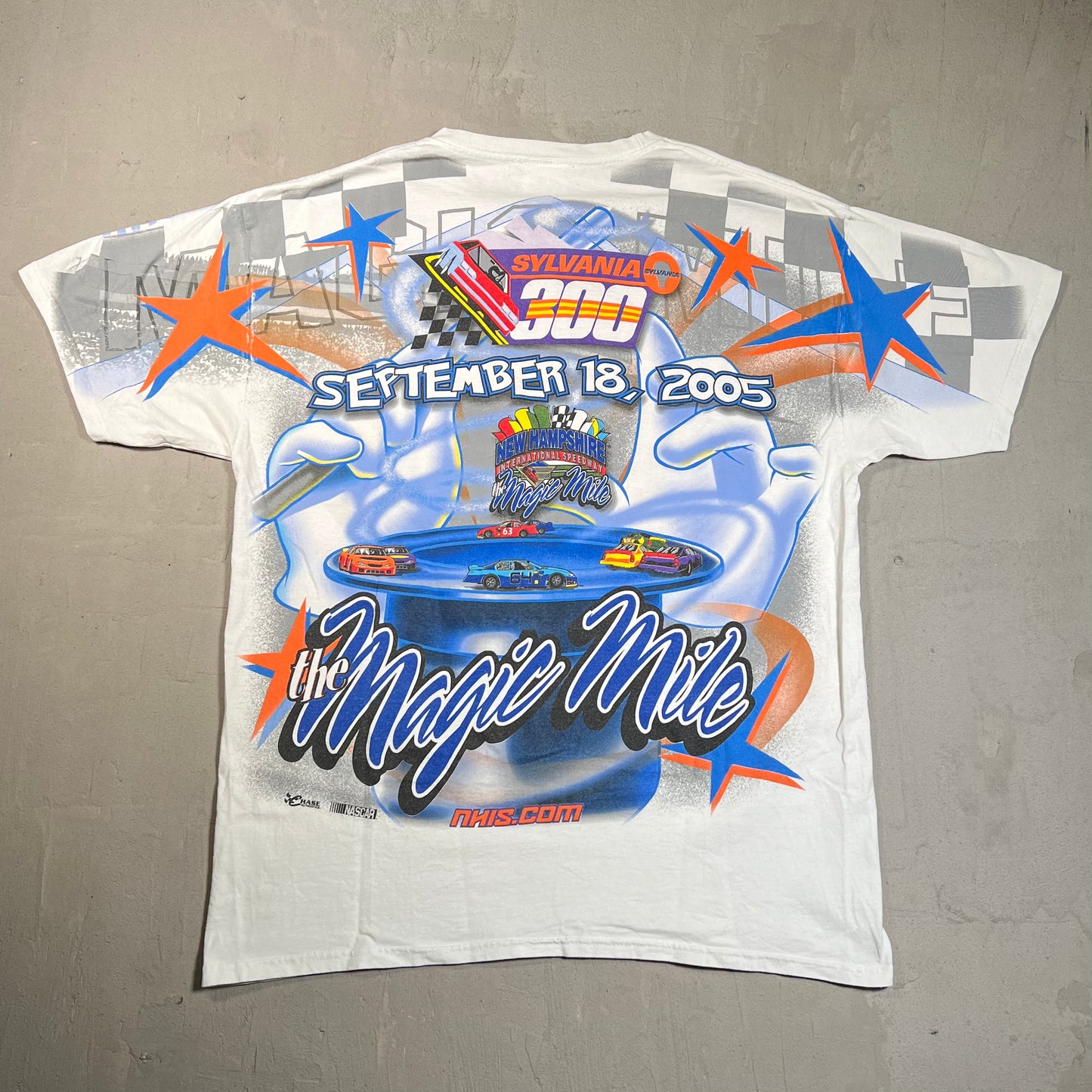 2005 Nascar "Miracle Mile" AOP White Tee Size Large USED v19675