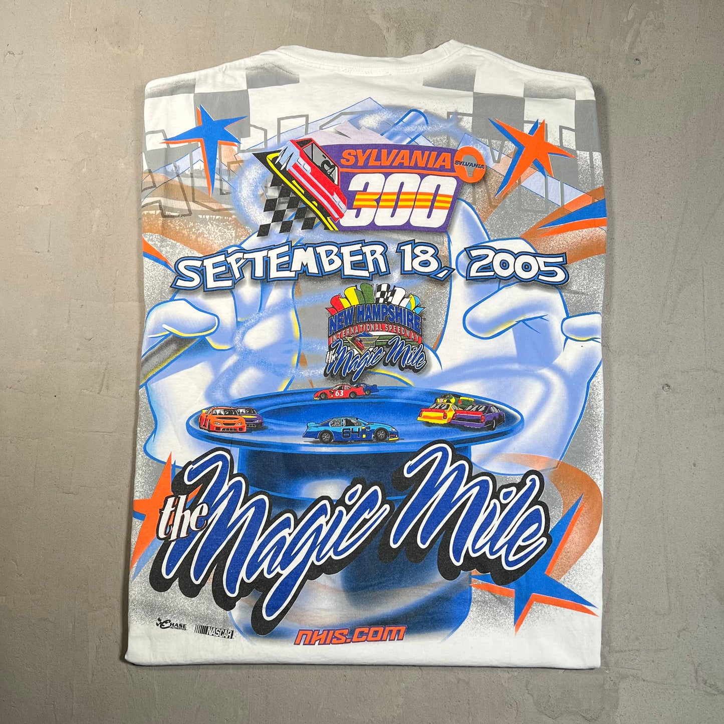 2005 Nascar "Miracle Mile" AOP White Tee Size Large USED v19675