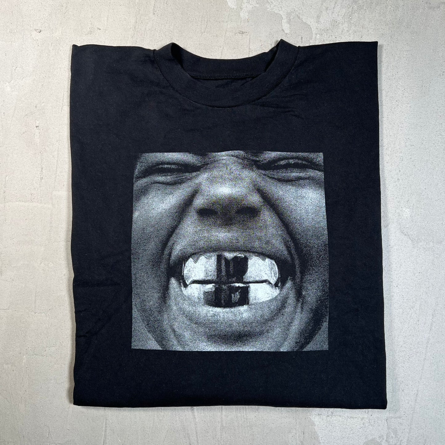Yeezy Bully Longsleeve Black Size 2 USED x17801