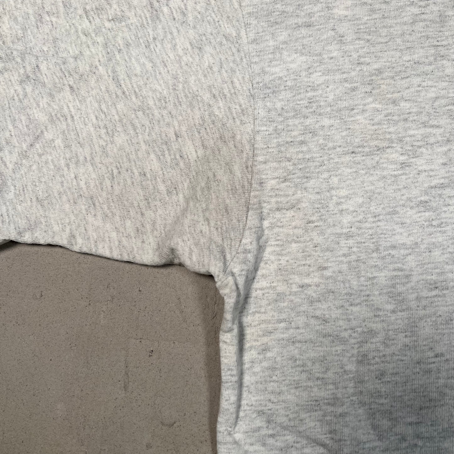 1990s Speedo Grey "Butt Kicked" Tee Size Large USED v19673
