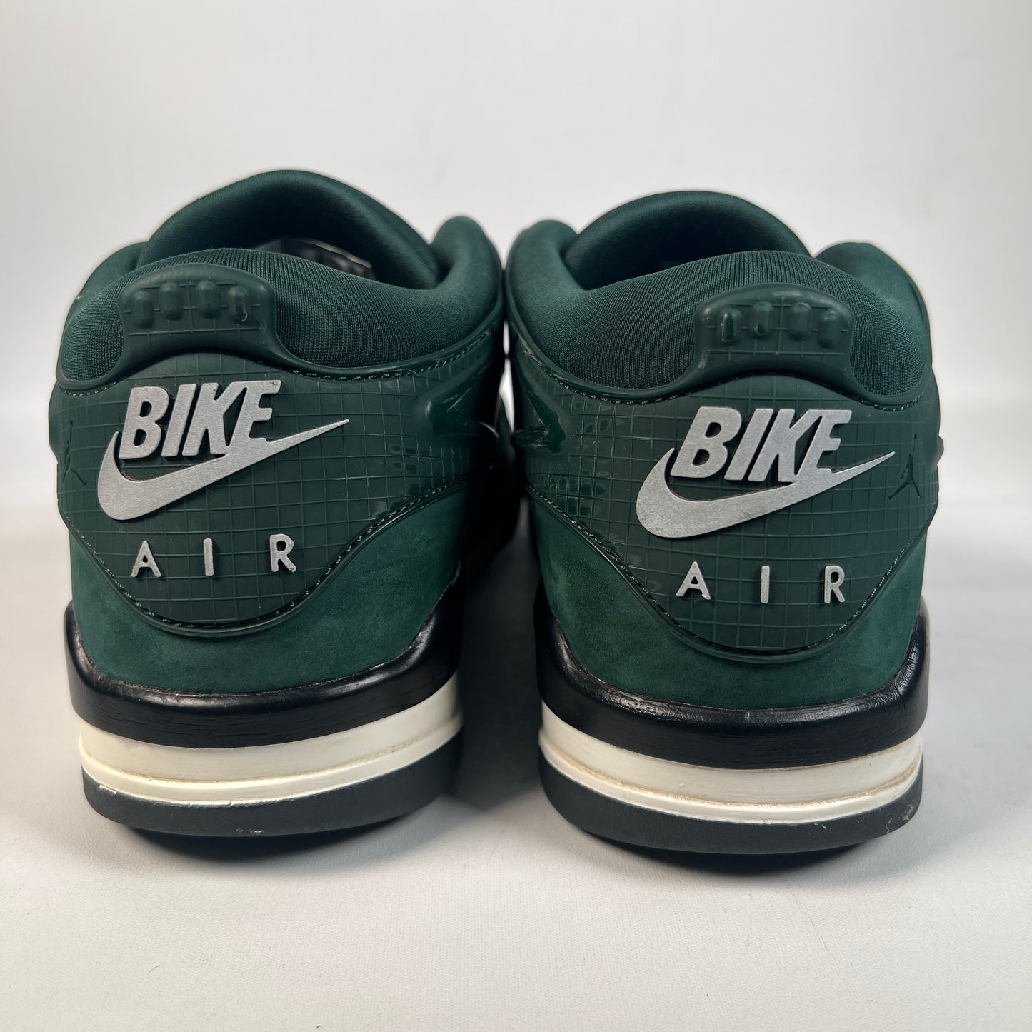 Jordan 4 RM Nigel Sylvester Grandma Driveway (2024) Size 9 USED s23057