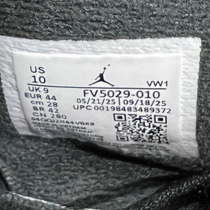 Jordan 4 Black Cat (2025) Size 10 USED s23170
