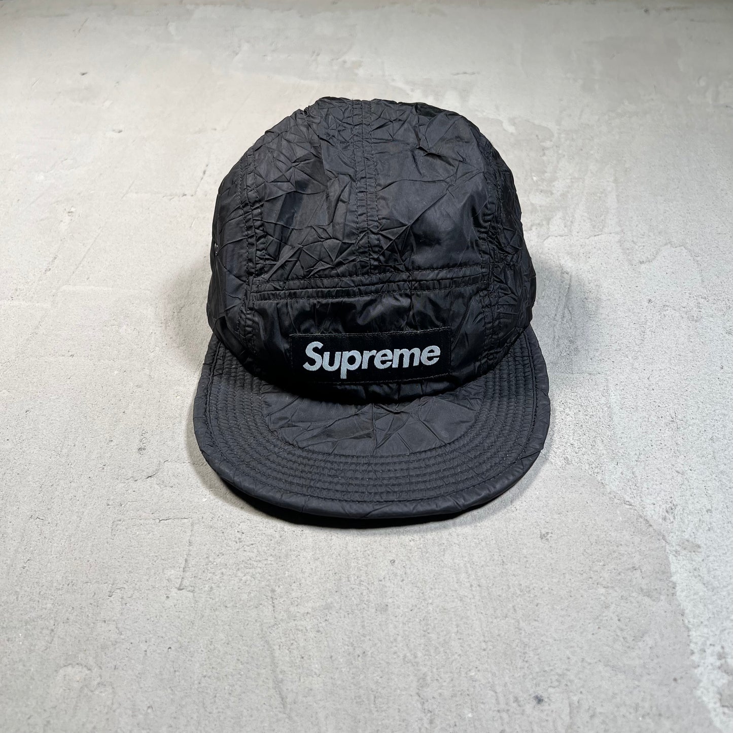 Supreme Wrinkled Nylon Black Camp Cap USED x17820