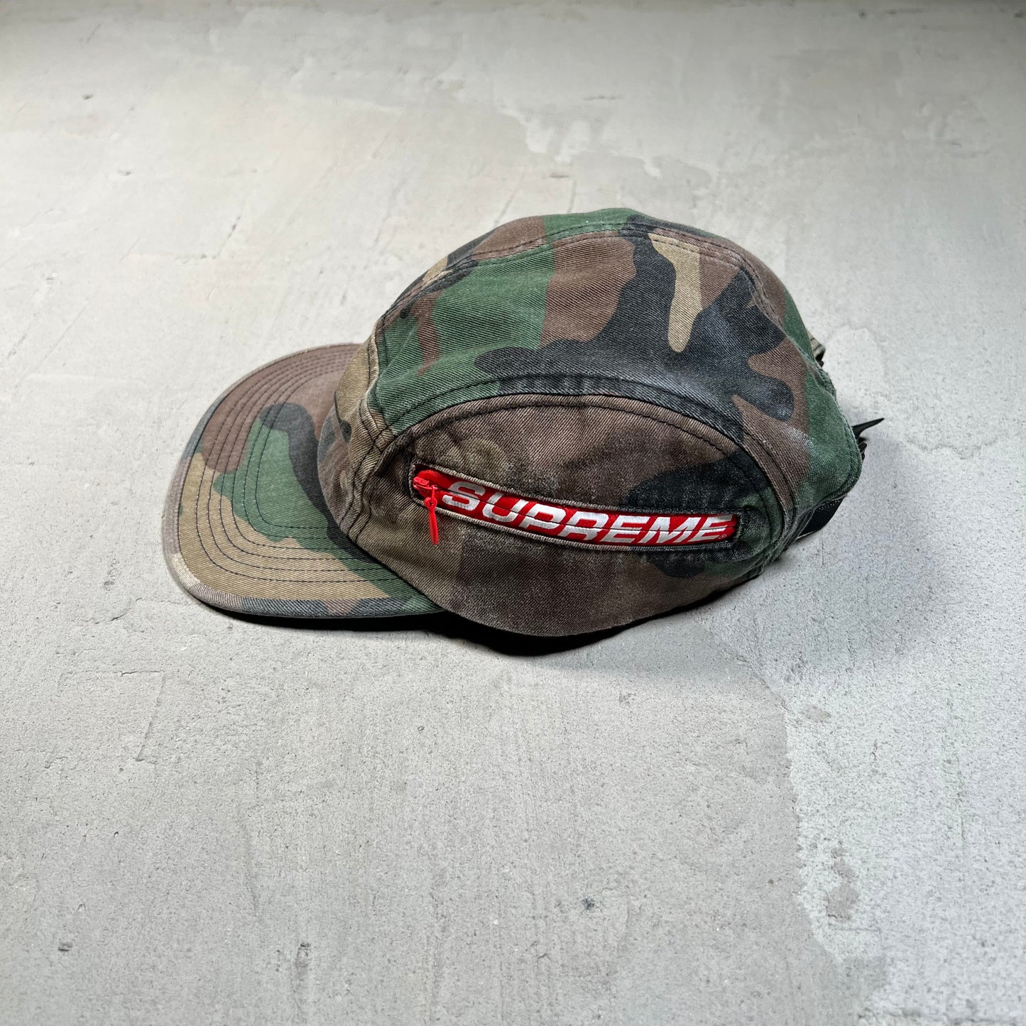 Supreme Side Zip Camp Cap Woodland Camo (2026) USED x17810