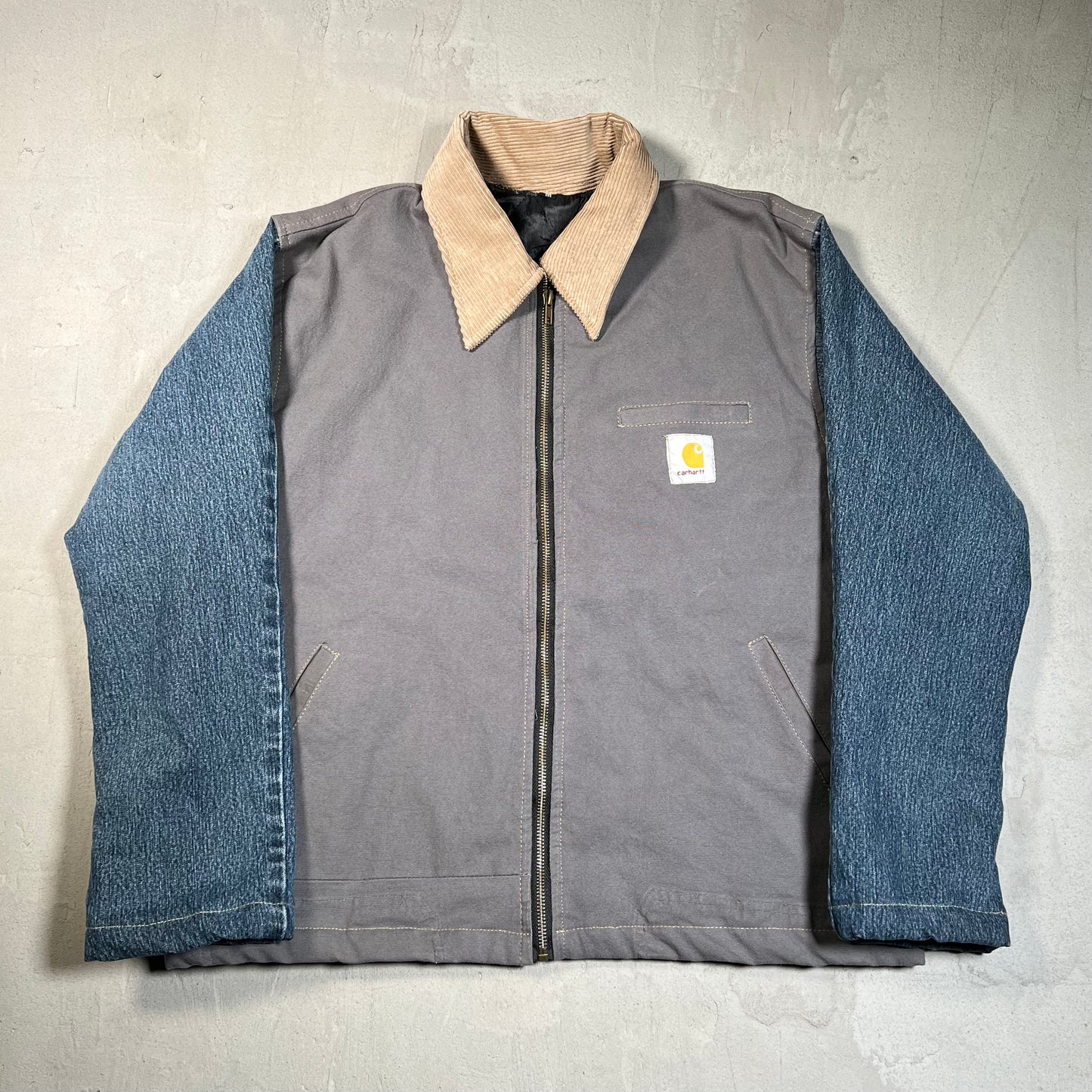 Carhartt Custom 2 Tone Jacket Size Medium USED v19681