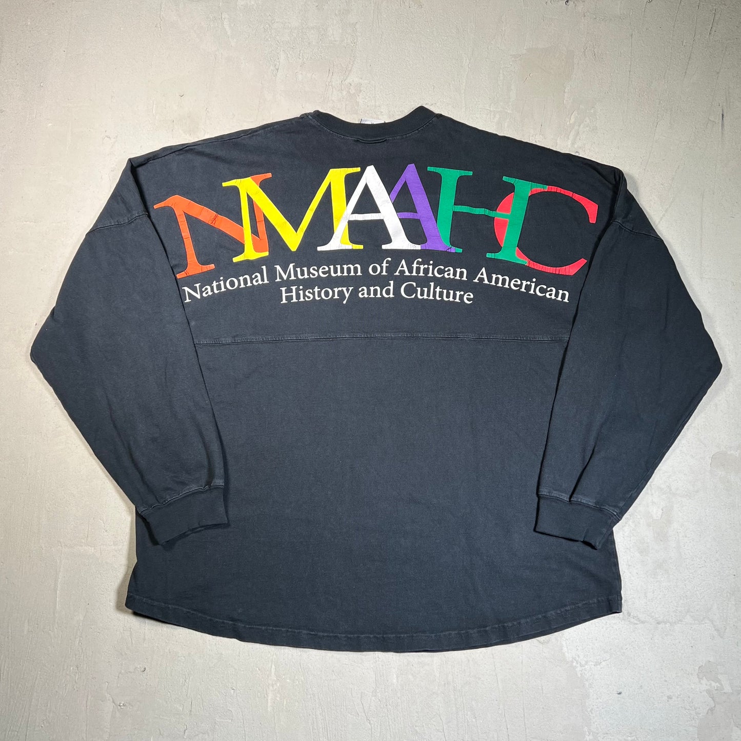 1990s NMAAHC Black Longsleeve Size XL USED v19669