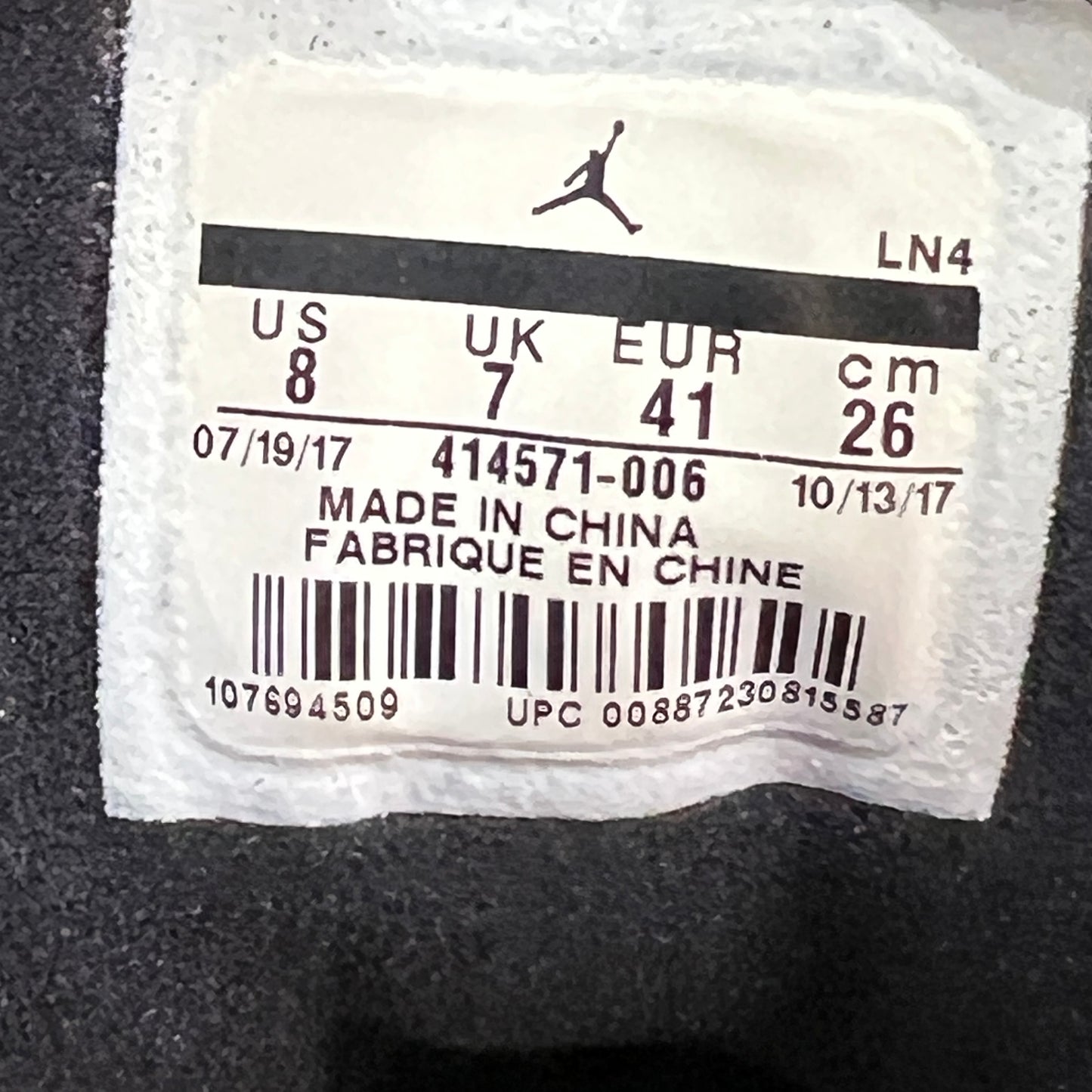 Jordan 13 Olive (2018) Size 8 USED s23139