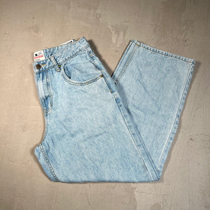 Stingwater Light Blue Washed Jeans Size Medium USED x17786