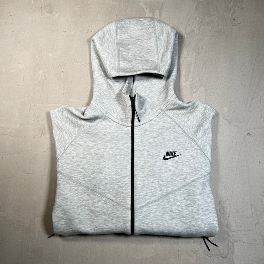Nike Grey Tech Fleece Size Large USED v19732