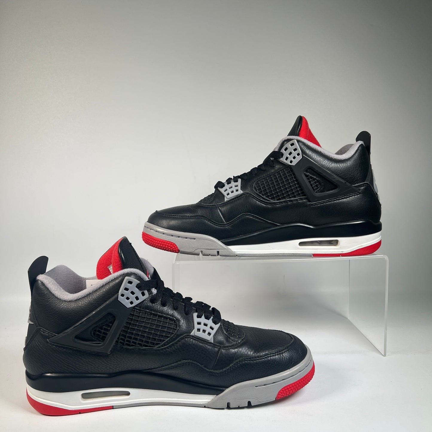 Jordan 4 Bred Reimagined (2024) Size 9.5 USED s23173