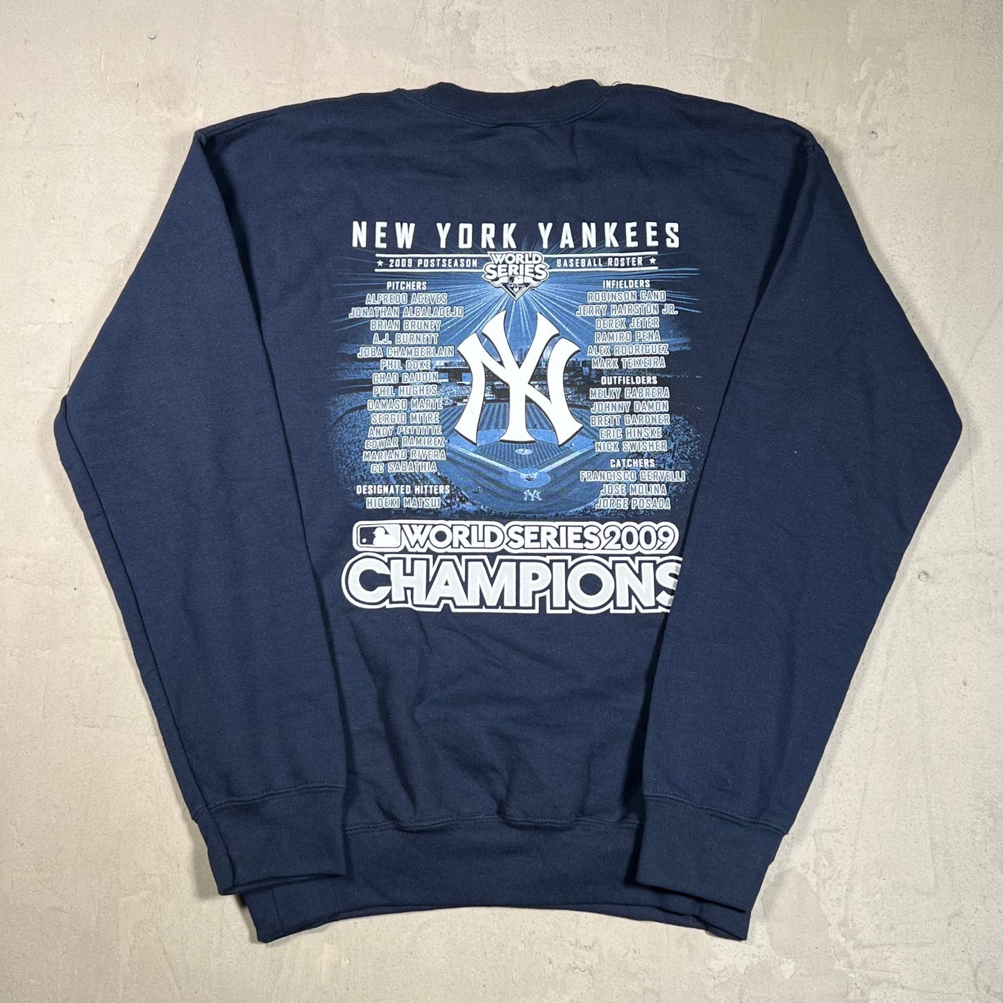 2009 NY Yankees Champions Navy Crewneck Size Small NEW v19719