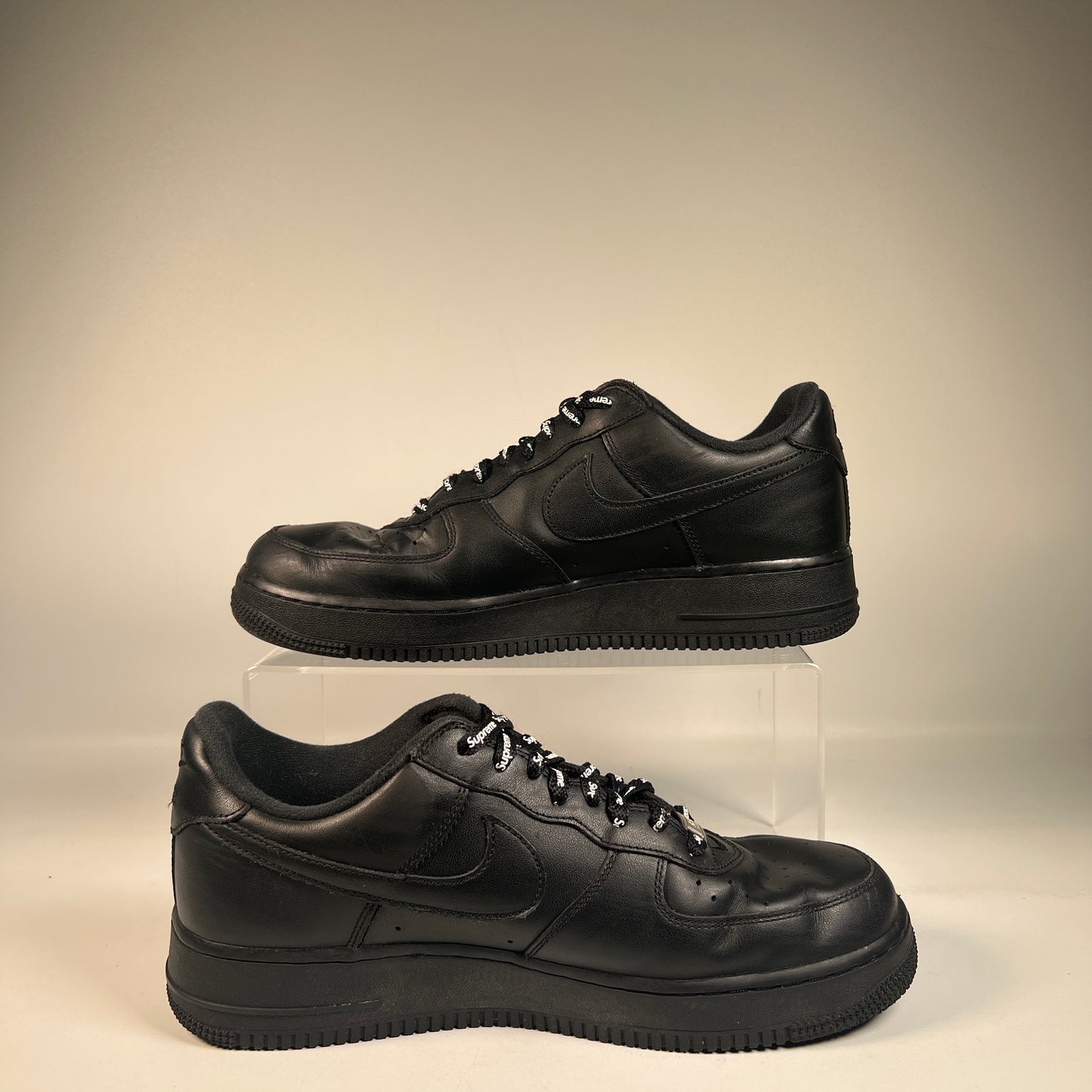 Nike Air Force 1 Supreme Black (2020) Size 9.5 USED s23119