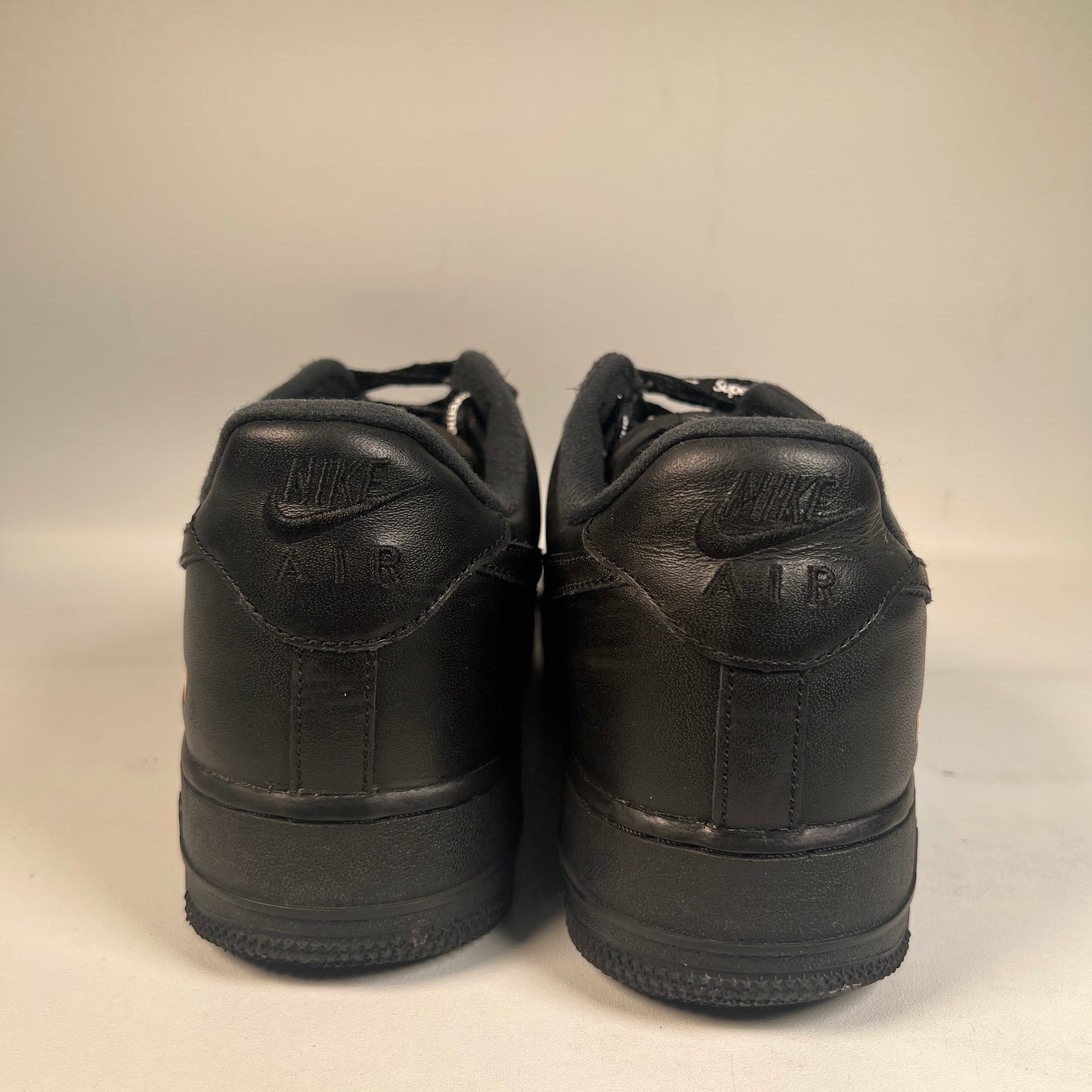 Nike Air Force 1 Supreme Black (2020) Size 9.5 USED s23119