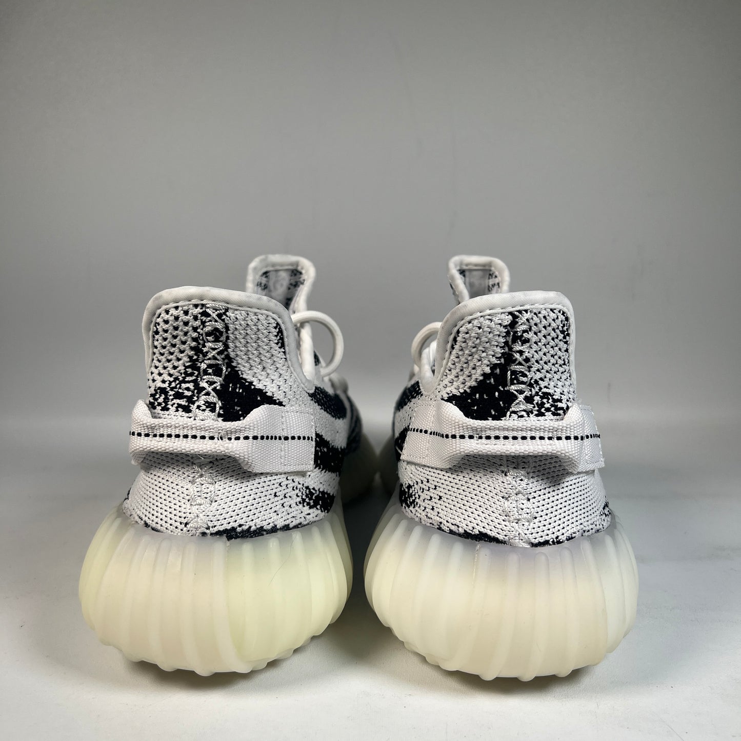 Yeezy 350 Zebra (2017) Size 11.5 USED s23202