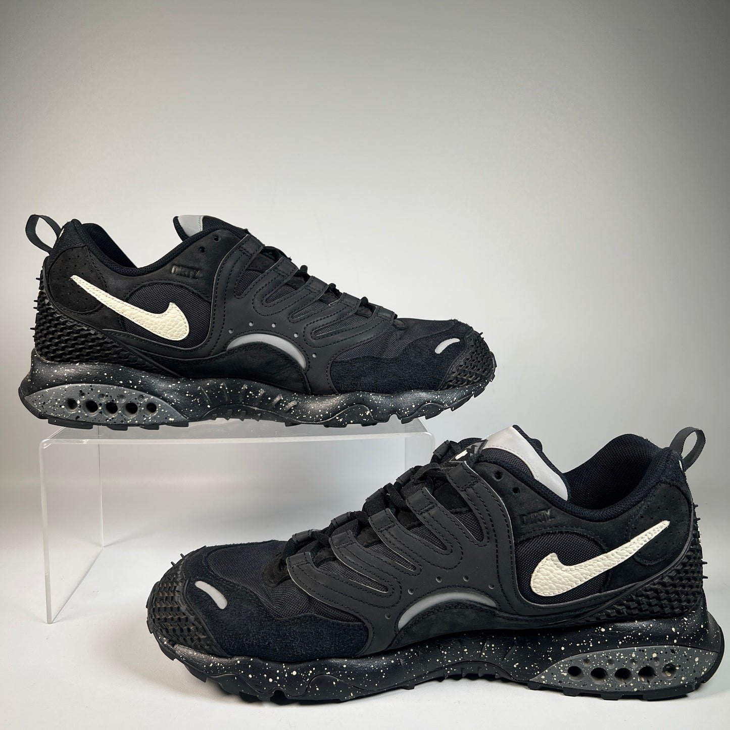Nike Air Terra Humara Undefeated Black (2023) Size 14 USED s23206