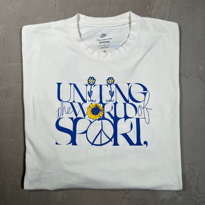 Nike "Unite Sport" White Longsleeve Size XL USED v19694