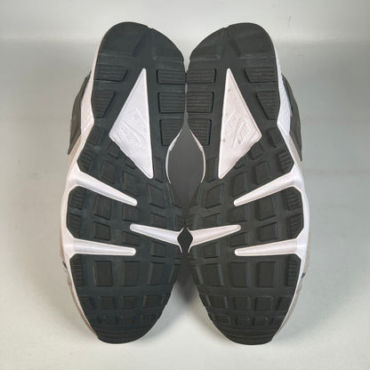 Nike Air Huarache Runner Light Iron Ore (2024) Size 9 USED S23014