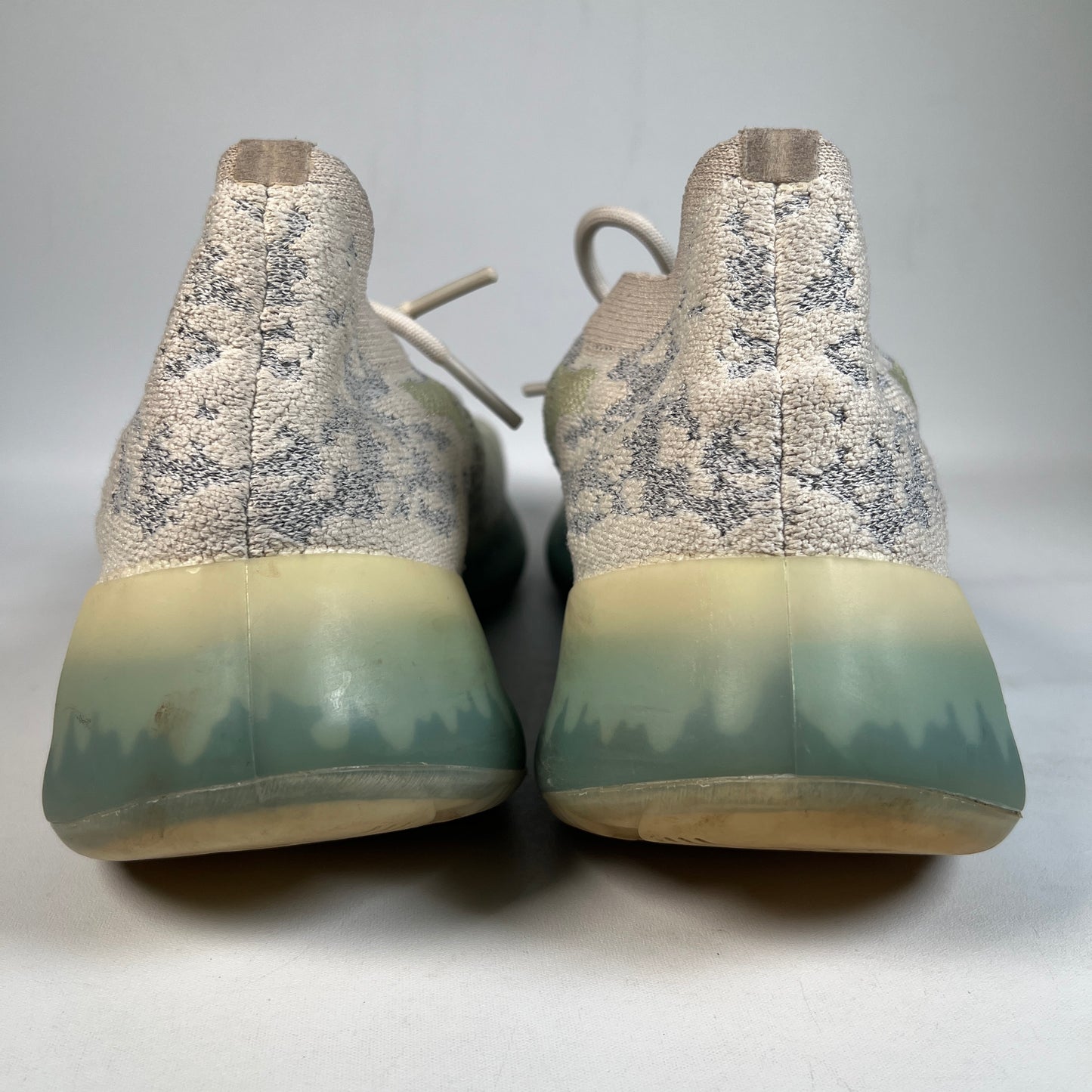Yeezy 380 Alien Blue (2021) Size 11 USED s22971