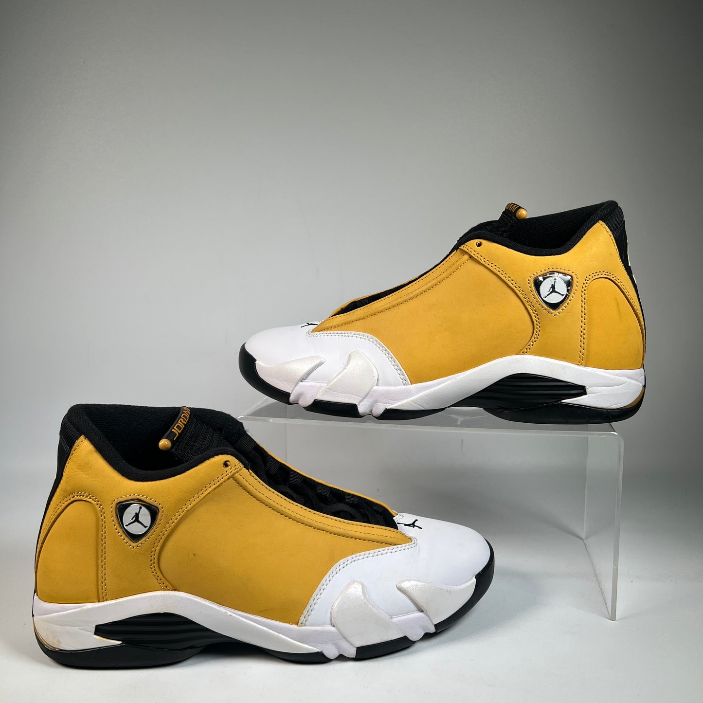 Jordan 14 Ginger (2022) Size 9 USED s22987