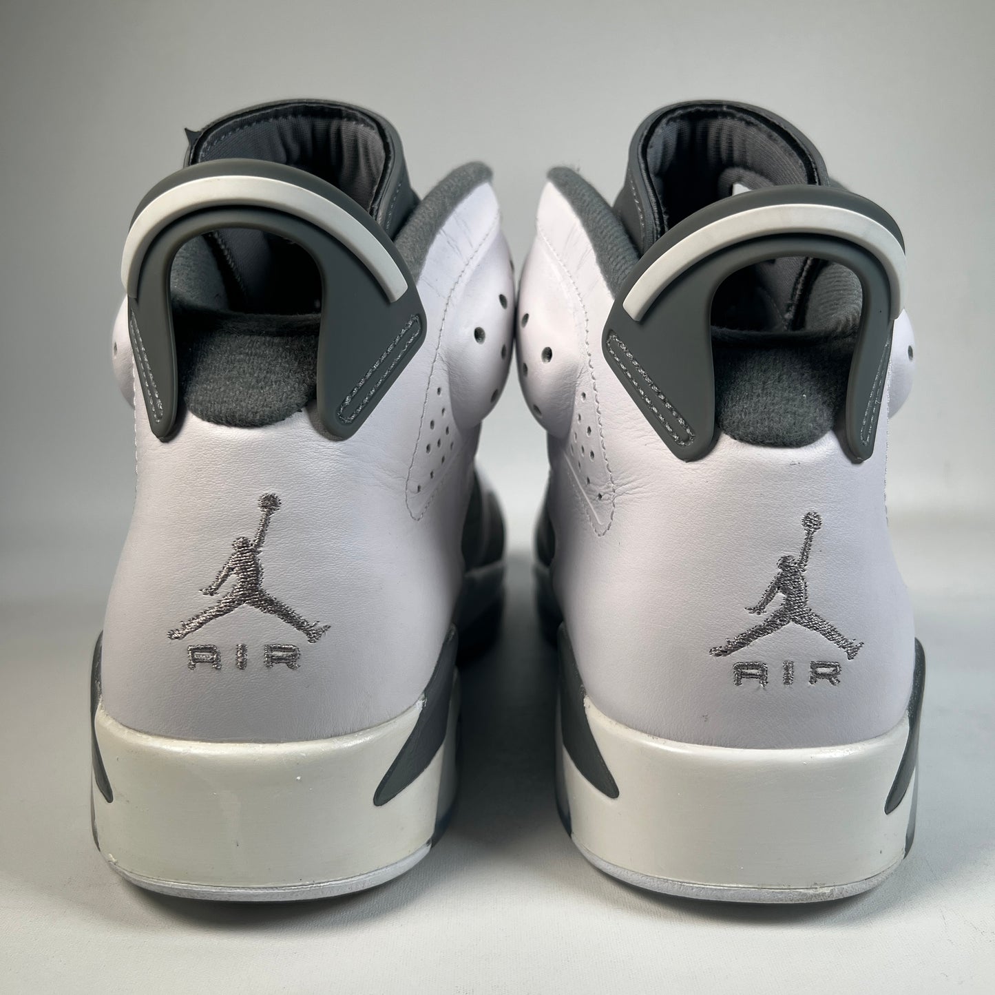 Jordan 6 Cool Grey (2023) Size 10 USED s23024