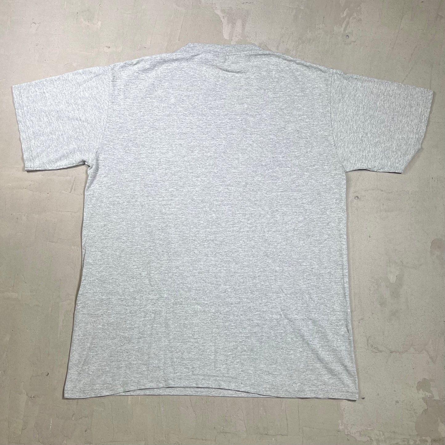 2000 Yankees World Series Trophy Tee Grey Size Large USED v19699