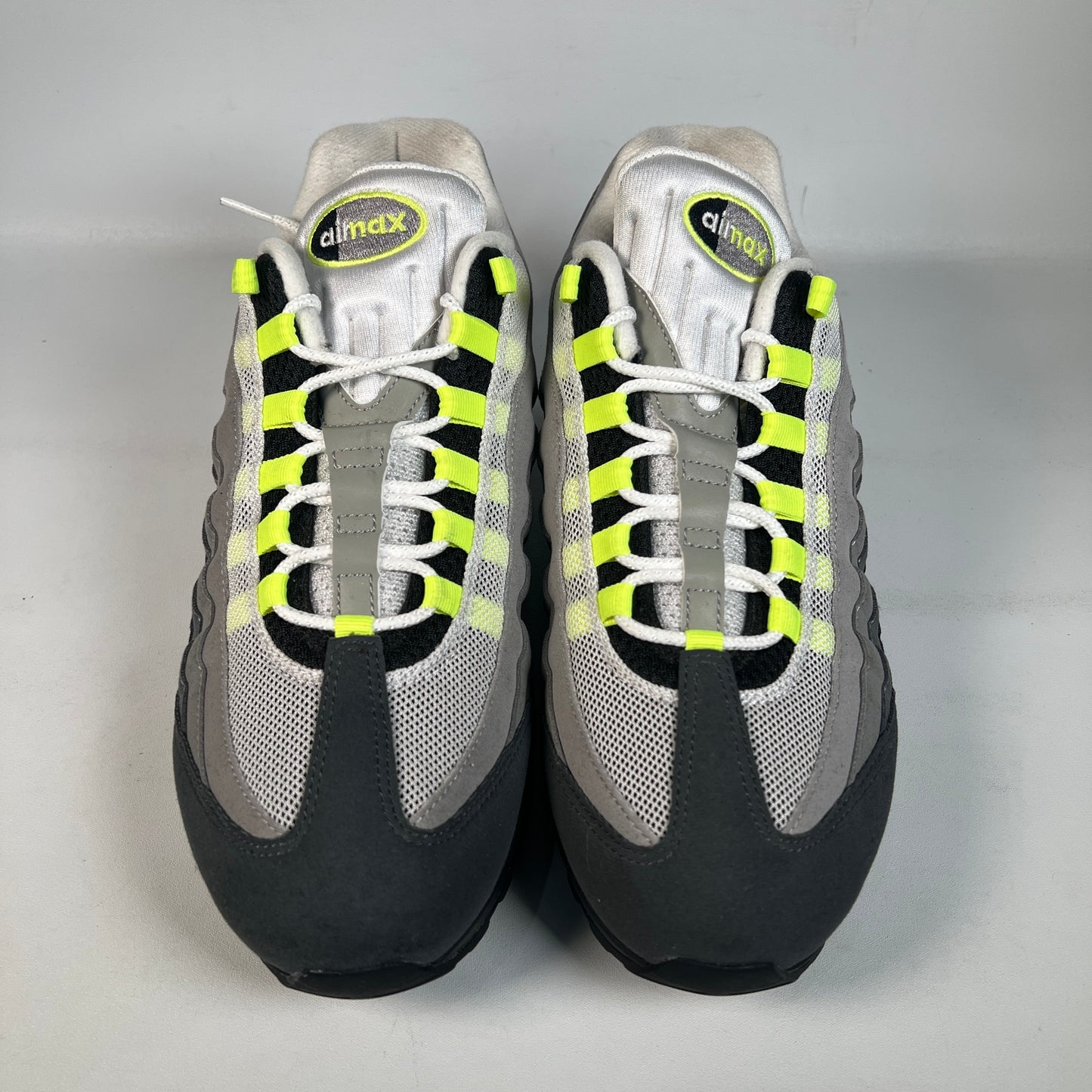Nike Air Max 95 Big Bubble Neon (2025) Size 10.5 USED s23102