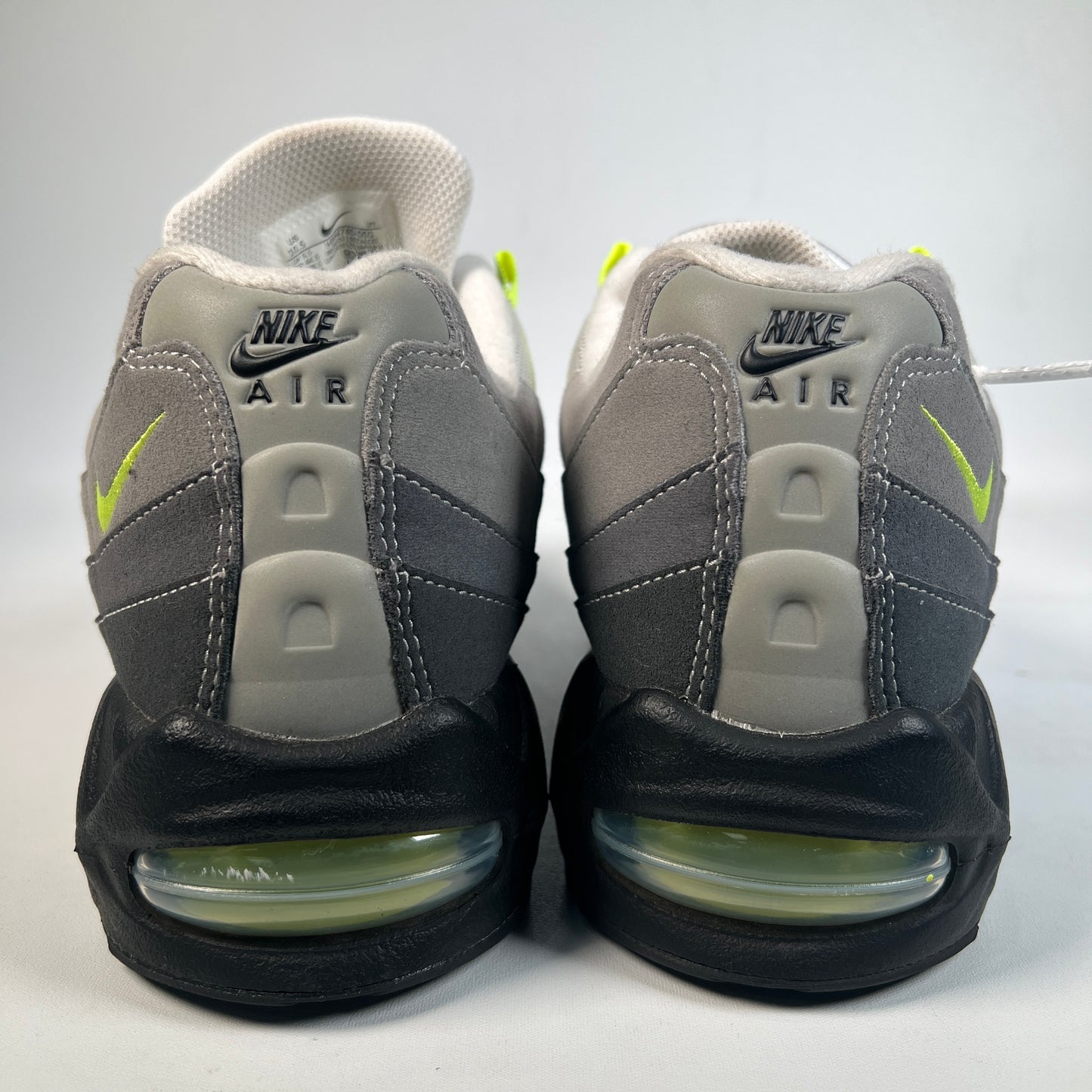 Nike Air Max 95 Big Bubble Neon (2025) Size 10.5 USED s23102