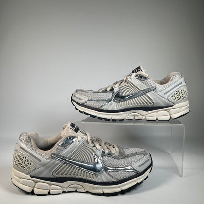 Nike Zoom Vomero 5 Chrome (2024) Size 10.5 USED s22972