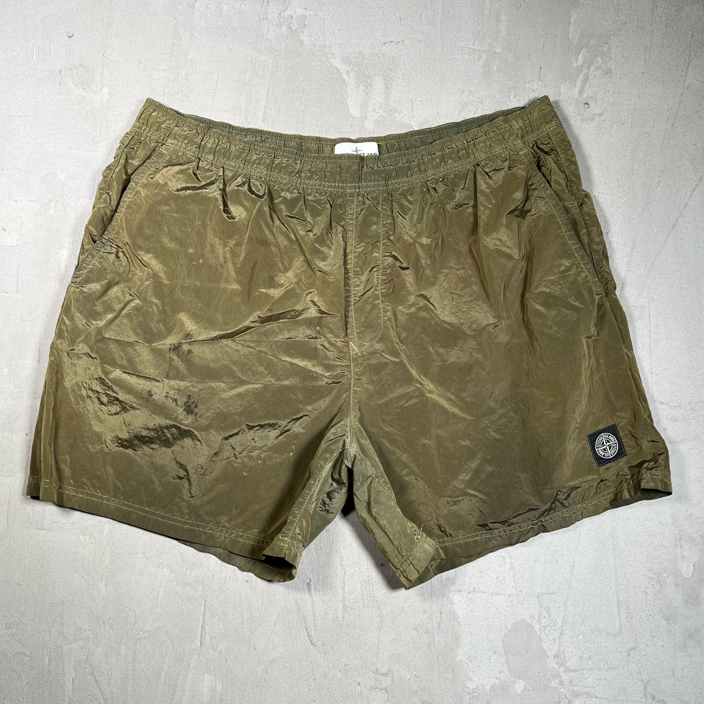 Stone Island Olive Green Nylon Shorts Size XXL USED x17869