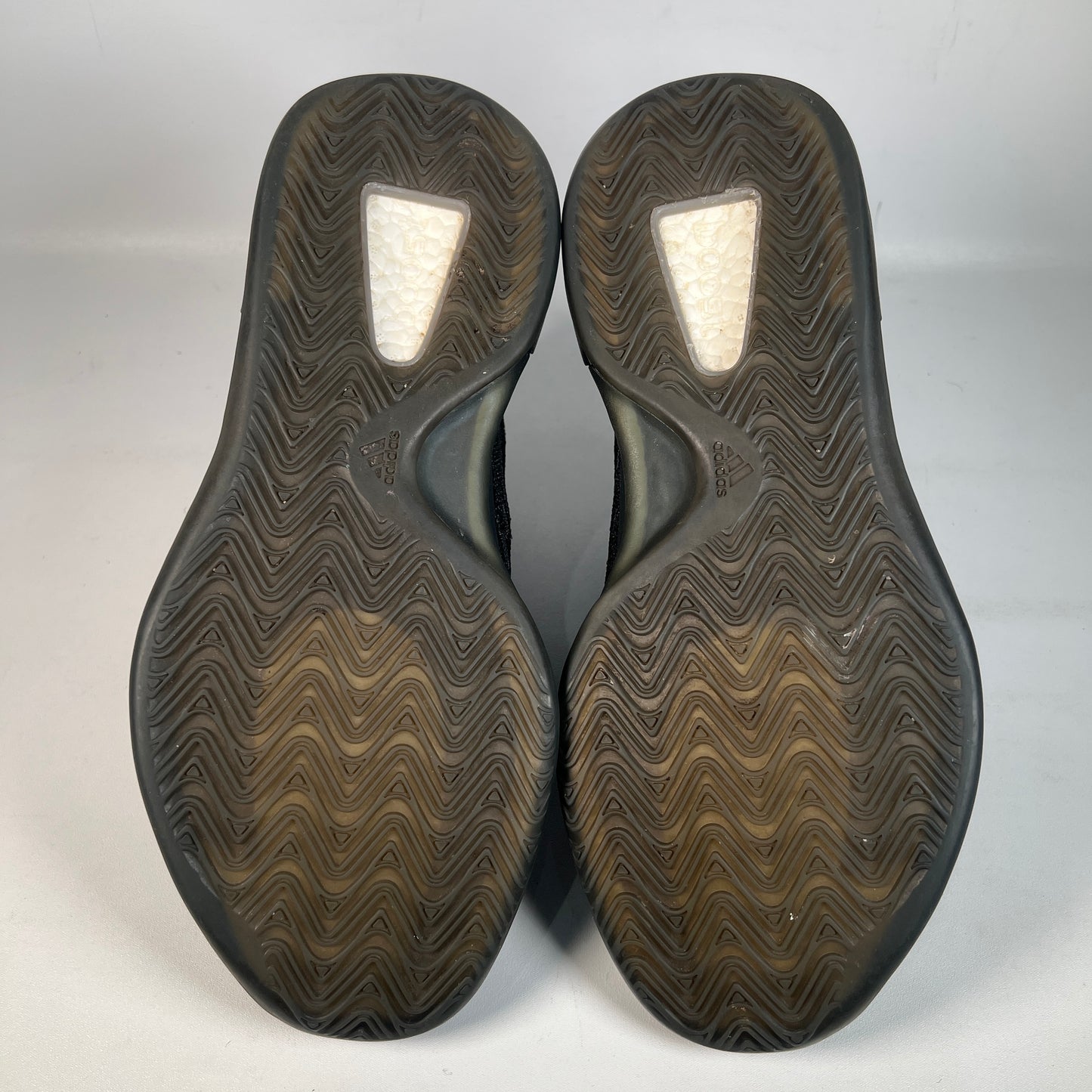 Yeezy QNTM Onyx (2021) Size 11.5 USED s23155