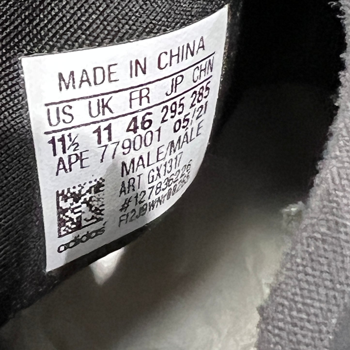 Yeezy QNTM Onyx (2021) Size 11.5 USED s23155