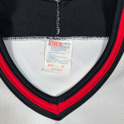 1990s CCM NJ Devils White Jersey Size Medium USED v19717