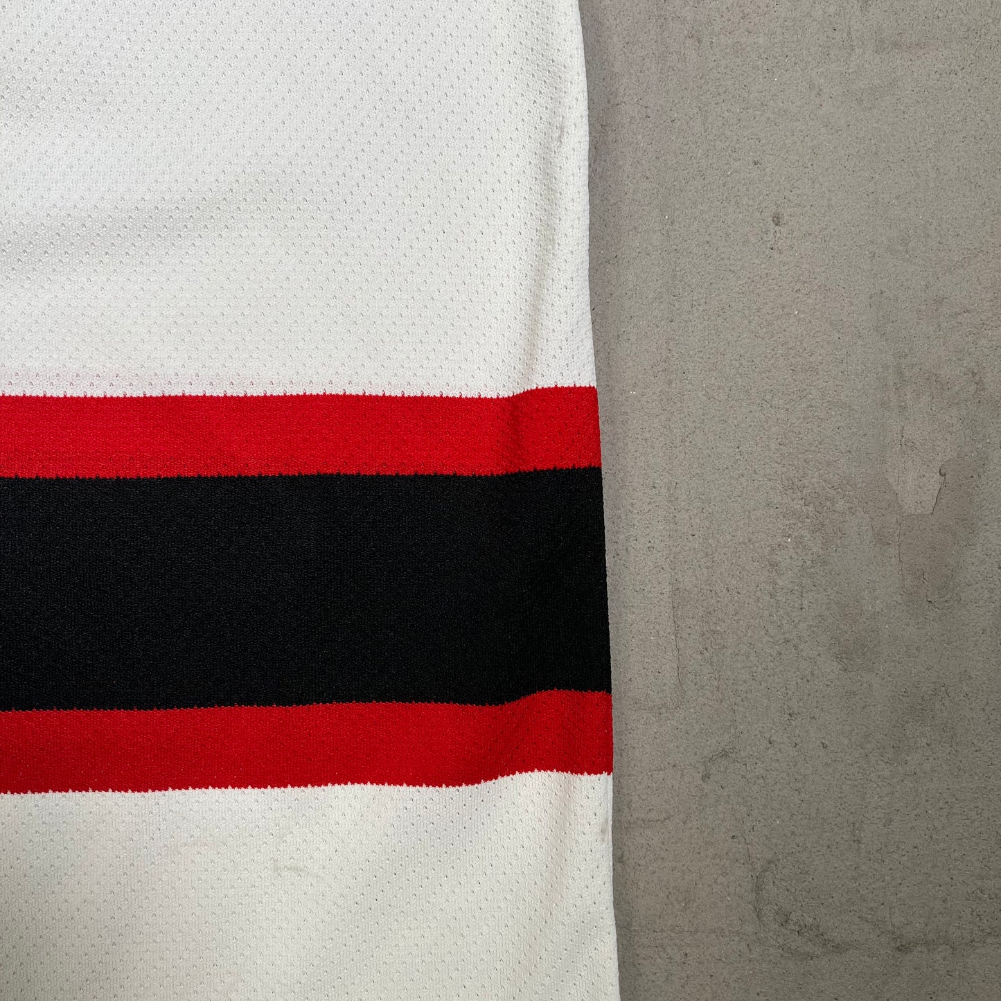 1990s CCM NJ Devils White Jersey Size Medium USED v19717
