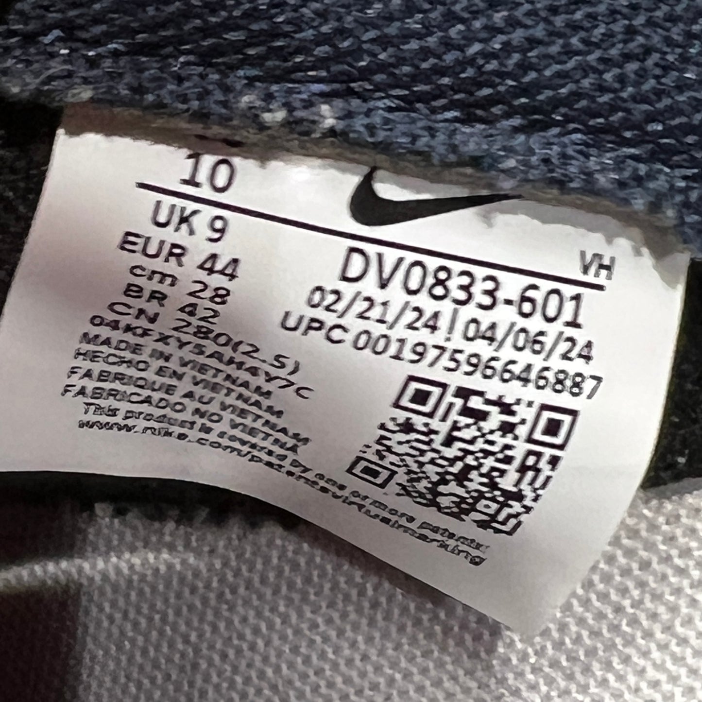 Nike Dunk Low University Red Obsidian (2024) Size 10 USED s22967