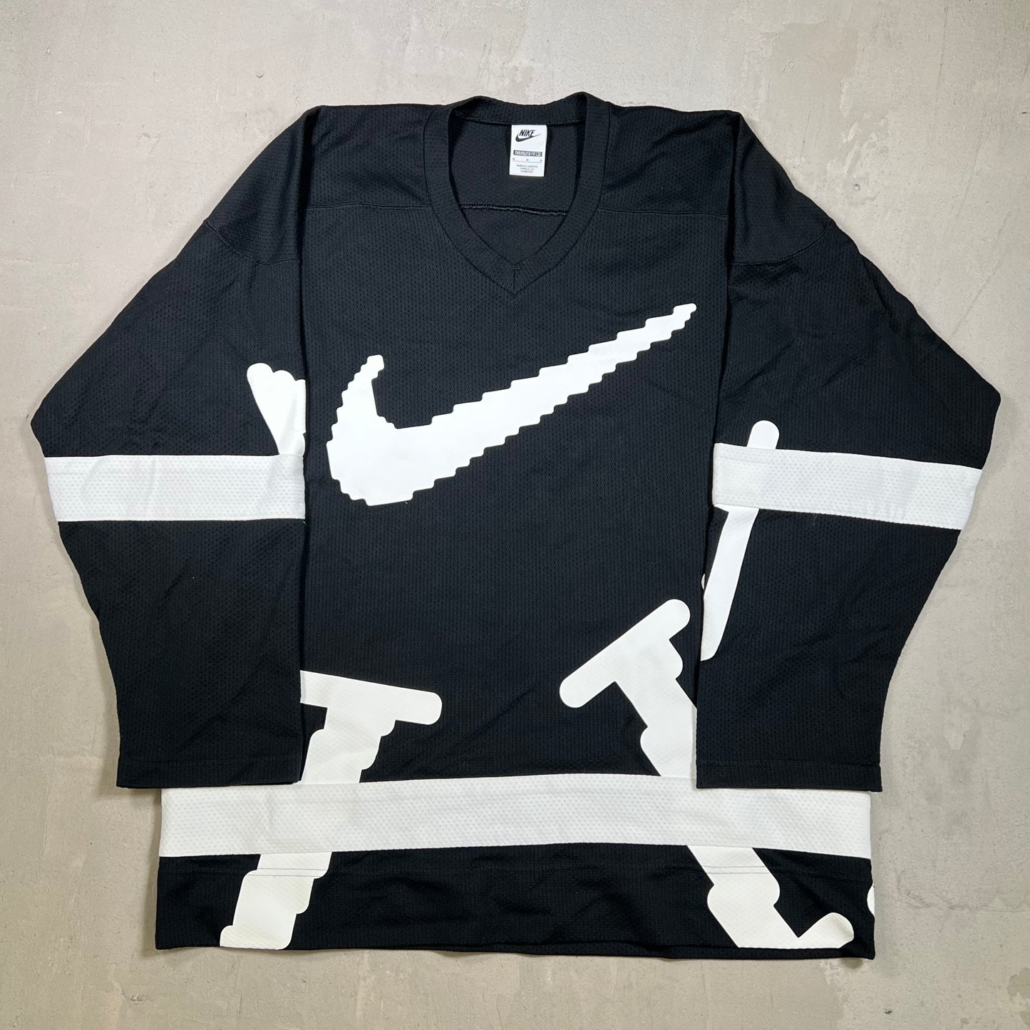 Nike NSW Club Hockey Black Longsleeve Jersey Size Medium USED v19738