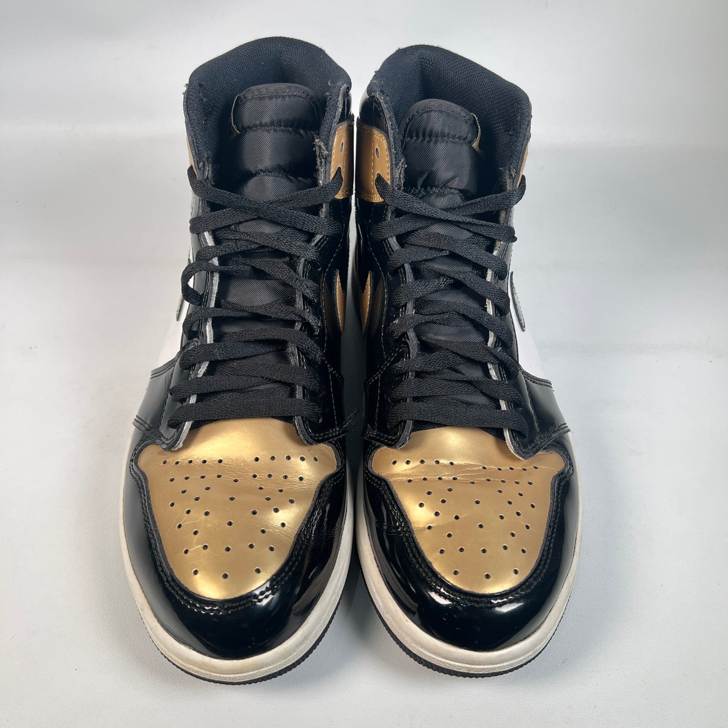 Jordan 1 High Patent Gold Toe (2018) Size 10.5 USED s22858