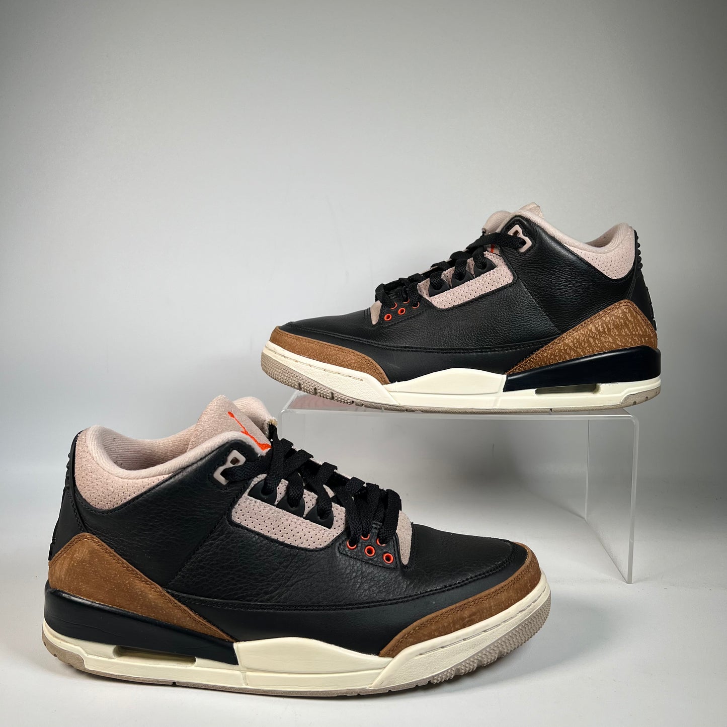 Jordan 3 Desert Elephant (2022) Size 10.5 USED s22798