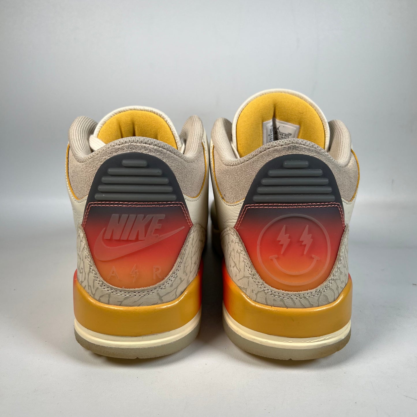 Jordan 3 J Balvin Medllin Sunset (2023) Size 10.5 USED s22801