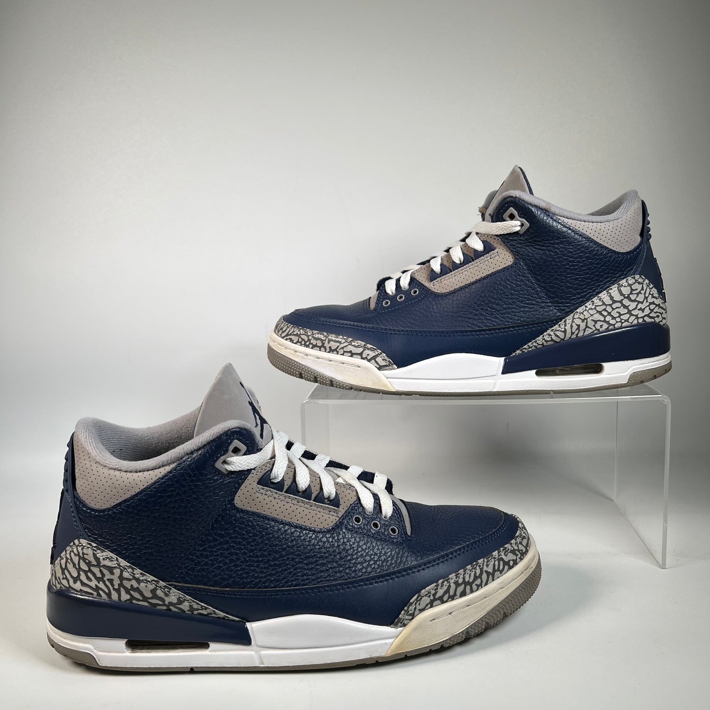 Jordan 3 Georgetown (2021) Size 10.5 USED s22800