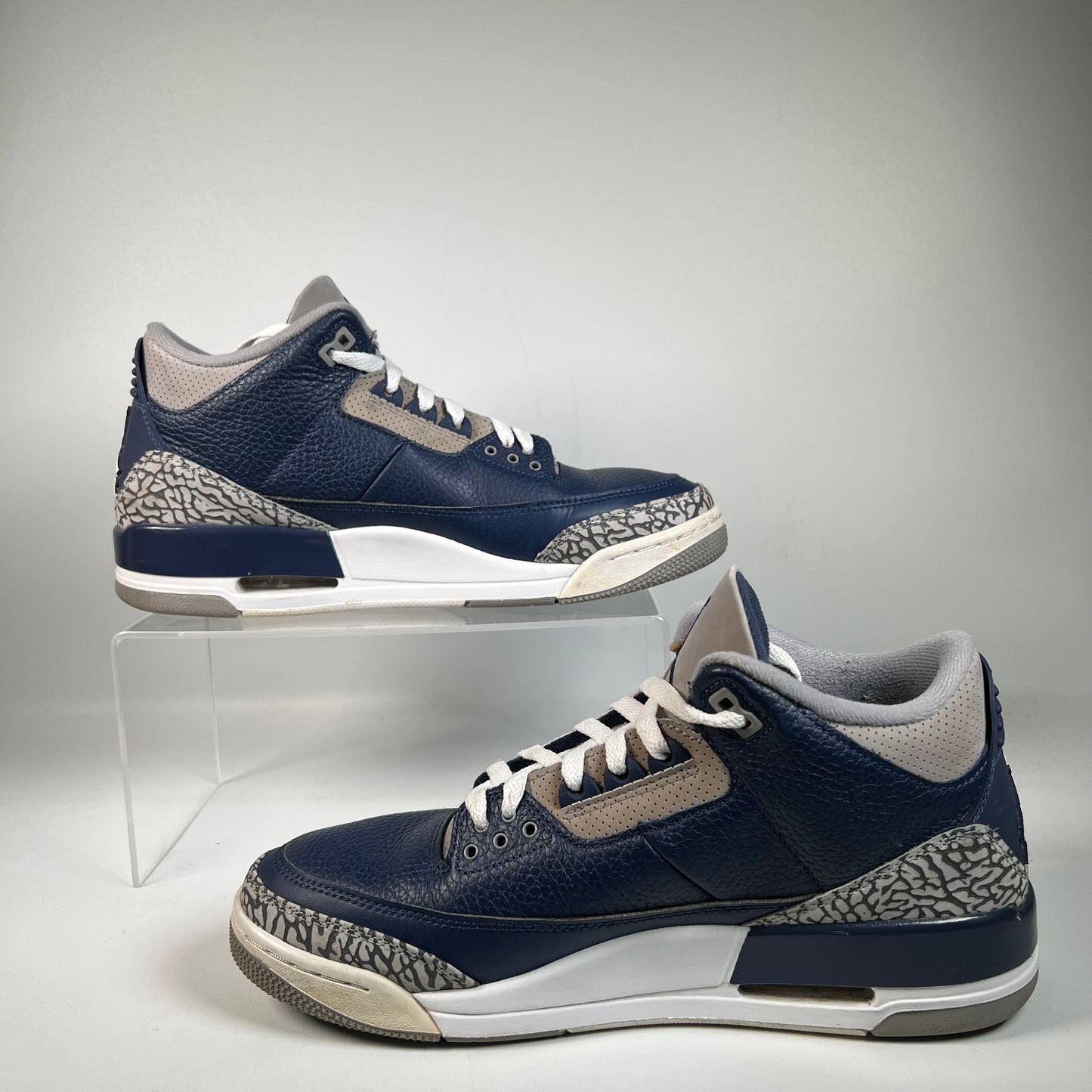 Jordan 3 Georgetown (2021) Size 10.5 USED s22800