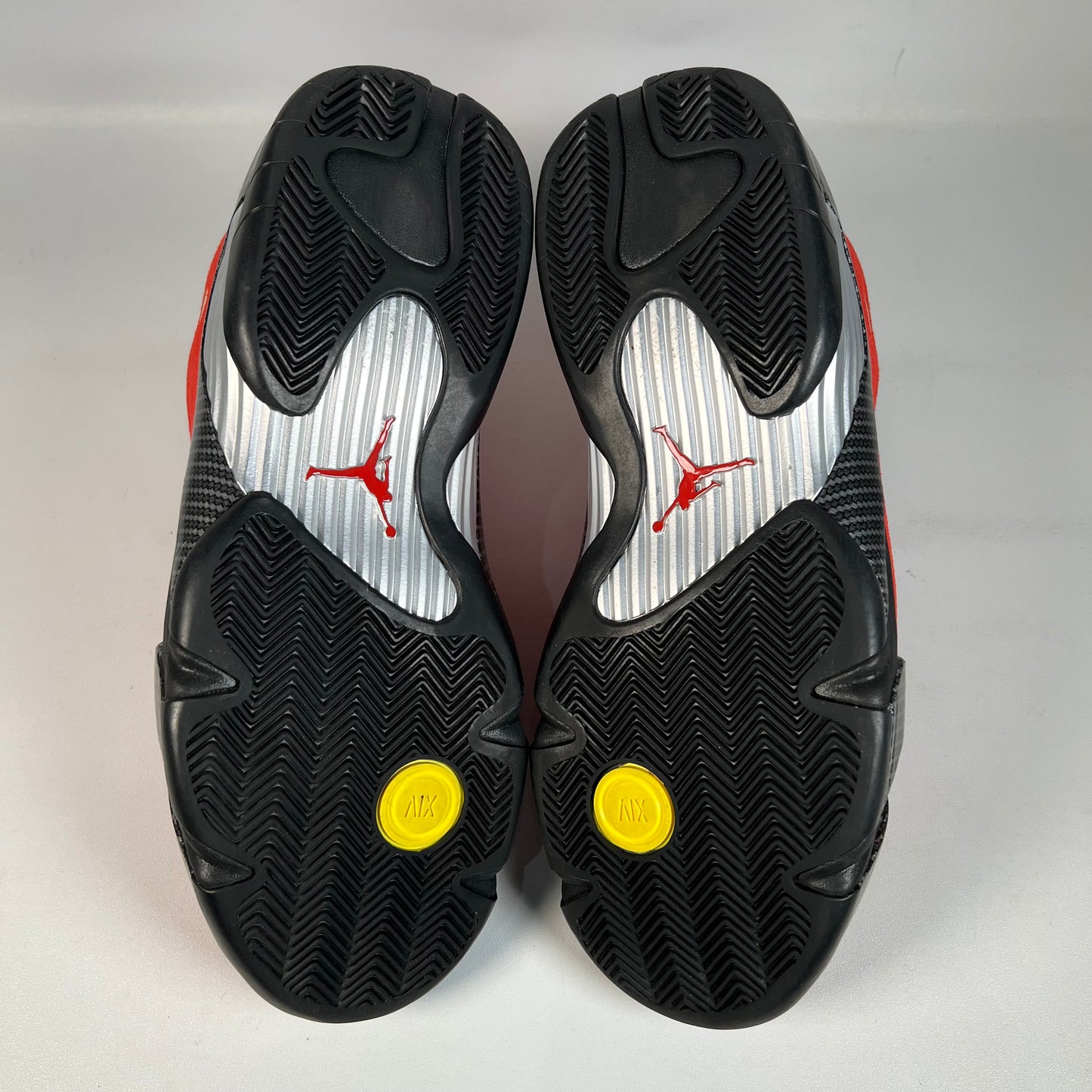 Jordan 14 Ferrari (2024) Size 10.5 USED s22774