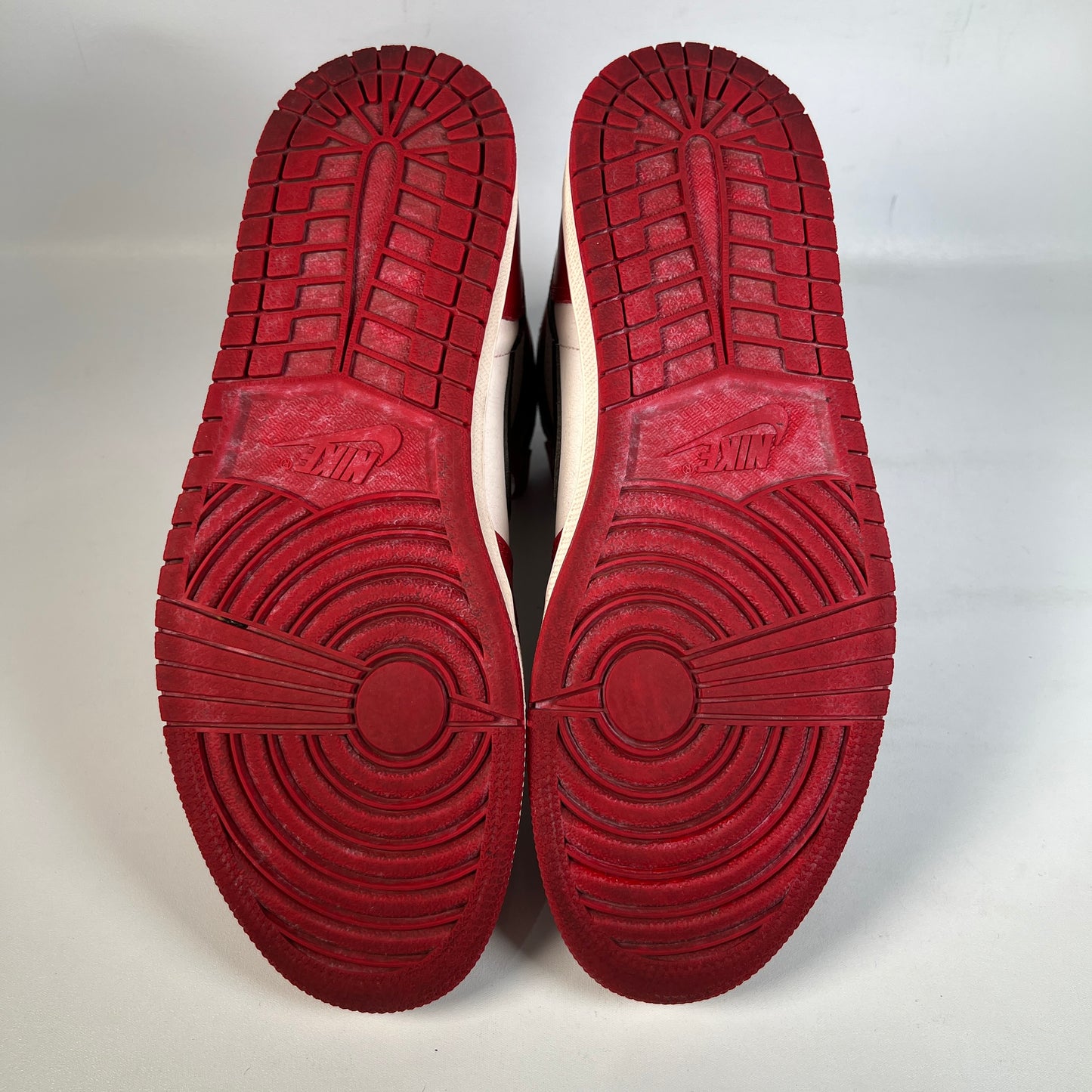 Jordan 1 High Chicago Lost and Found (2022) Size 11 USED s23223