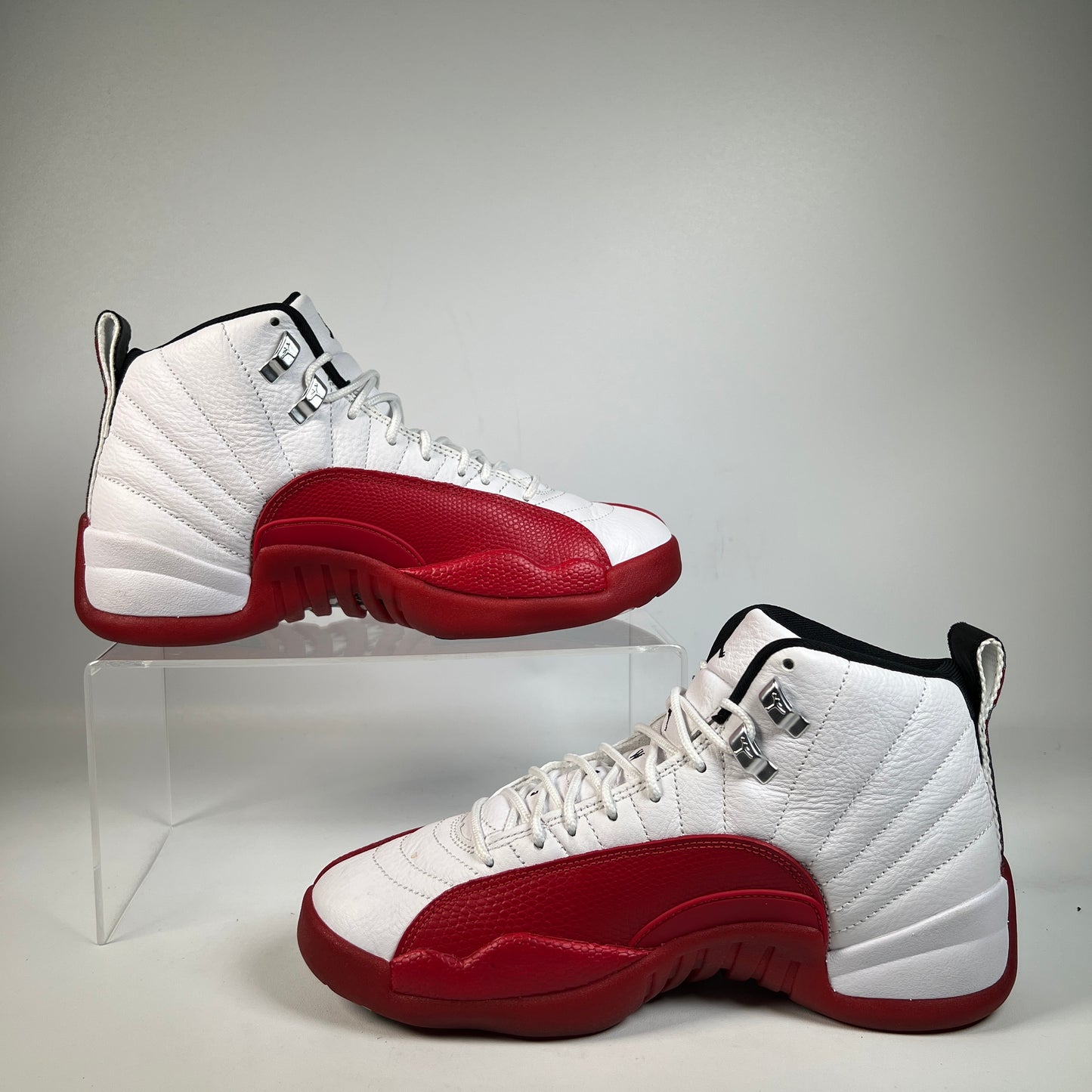 Jordan 12 Cherry (2023) Size 7 USED s23094