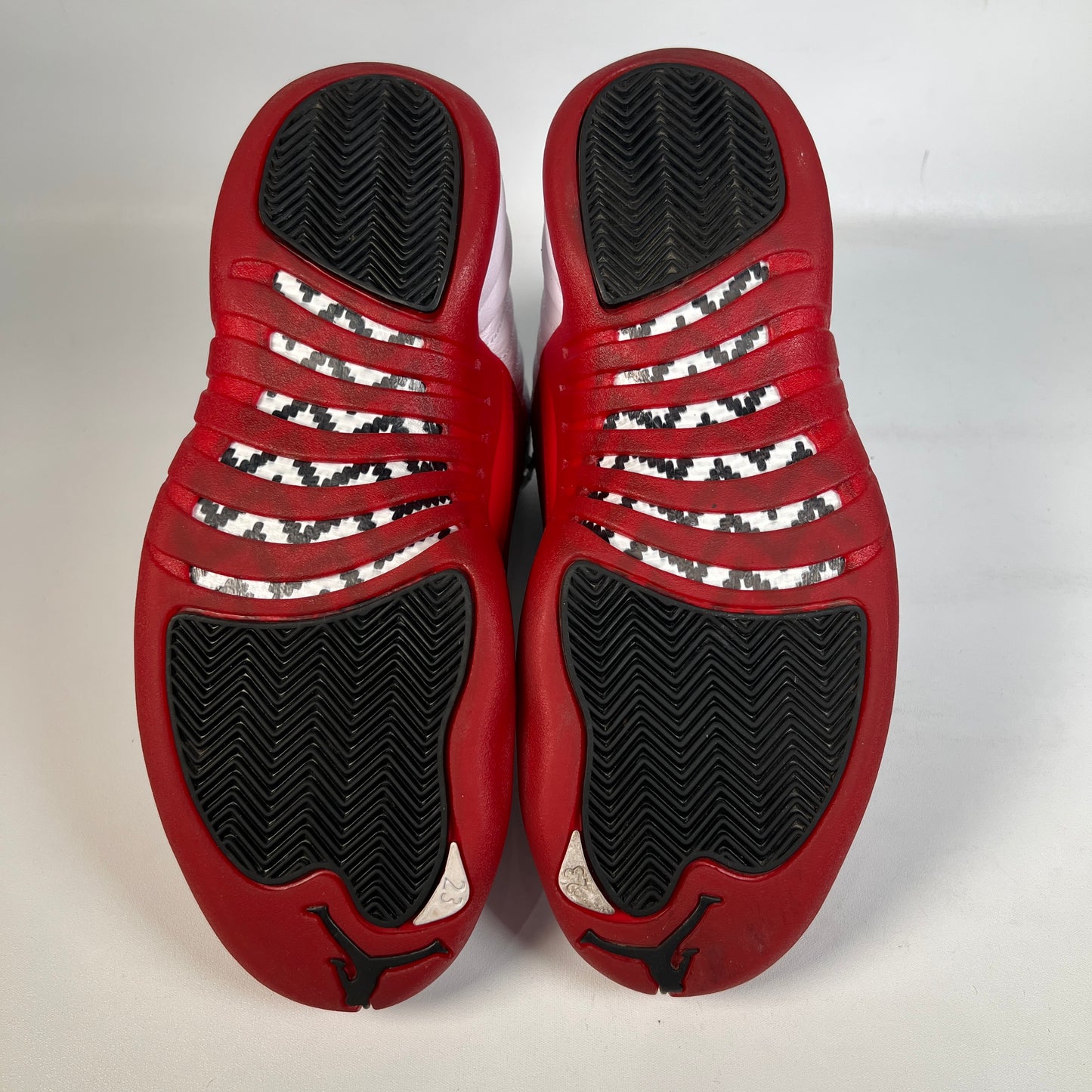 Jordan 12 Cherry (2023) Size 7 USED s23094