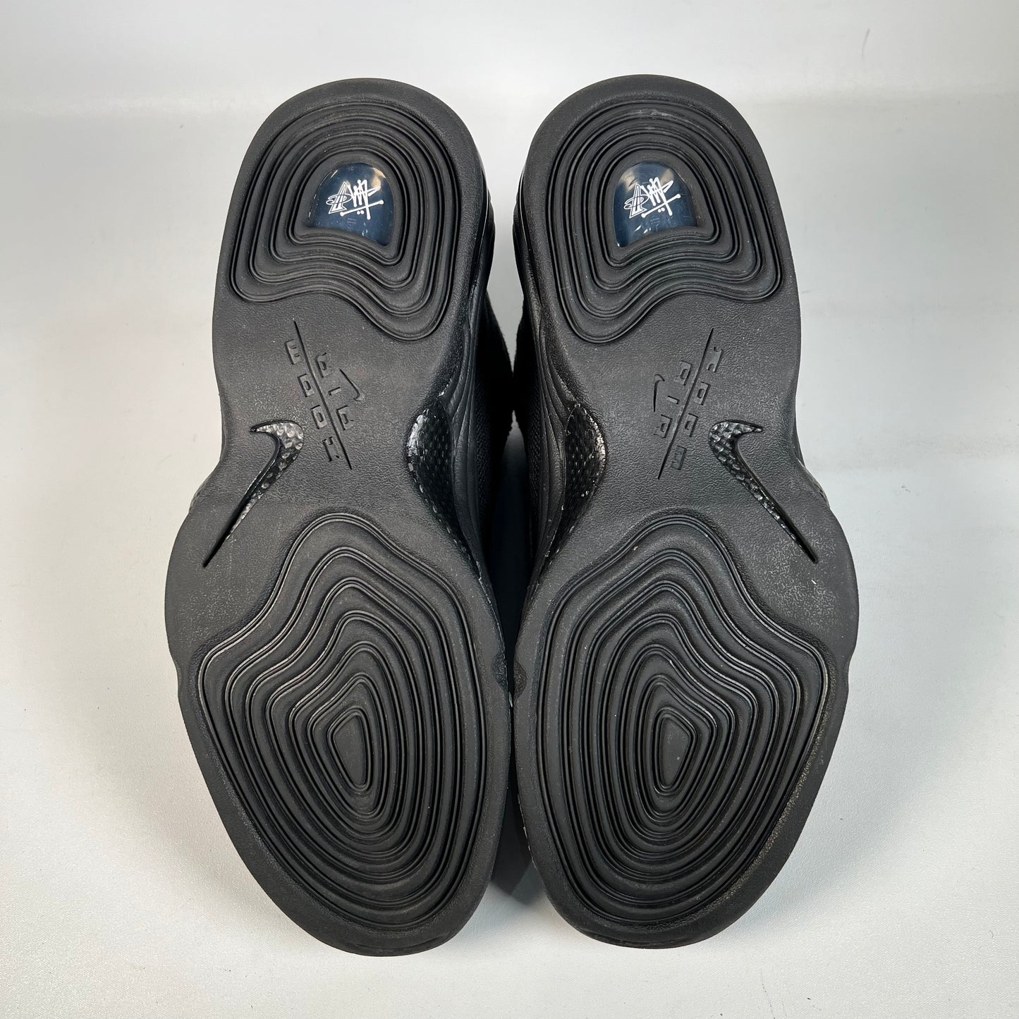 Nike Air Penny 2 Stussy Black (2022) Size 9.5 USED s22791