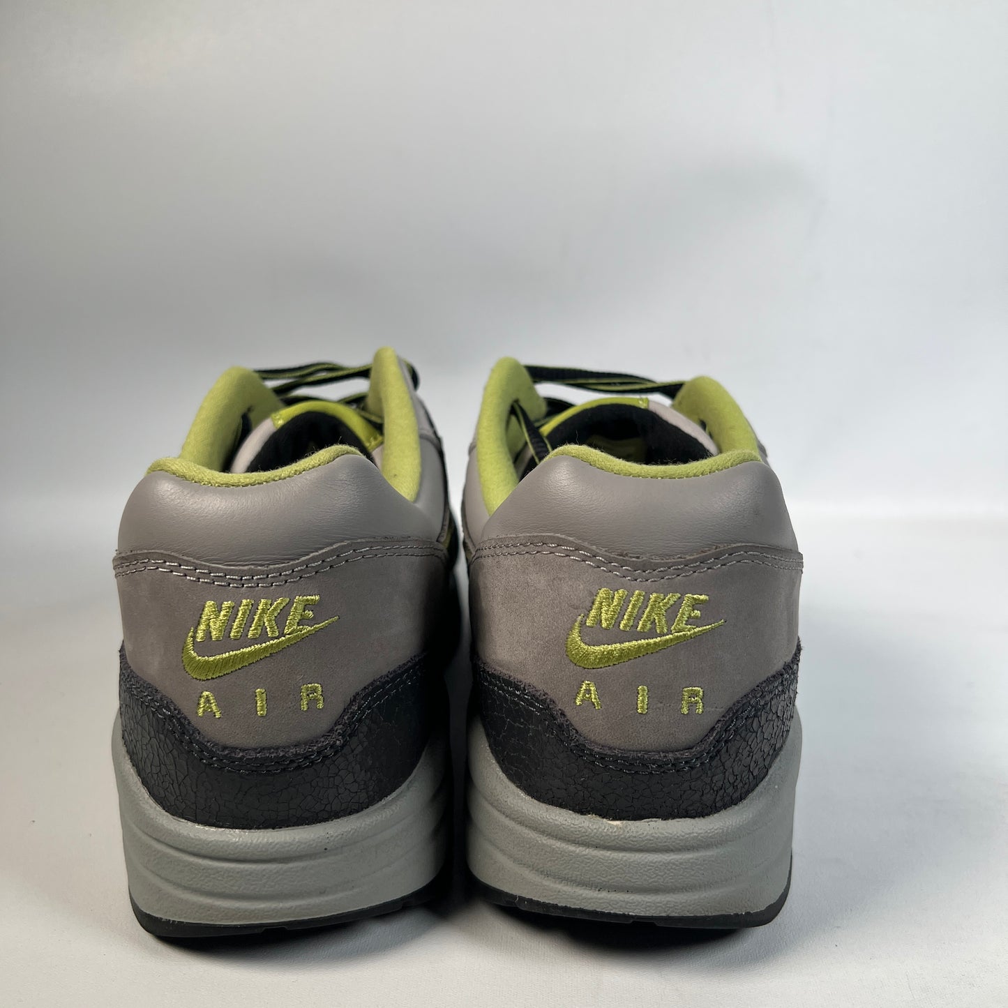 Nike Air Max 1 HUF Pear Green (2024) Size 9.5 USED s23224