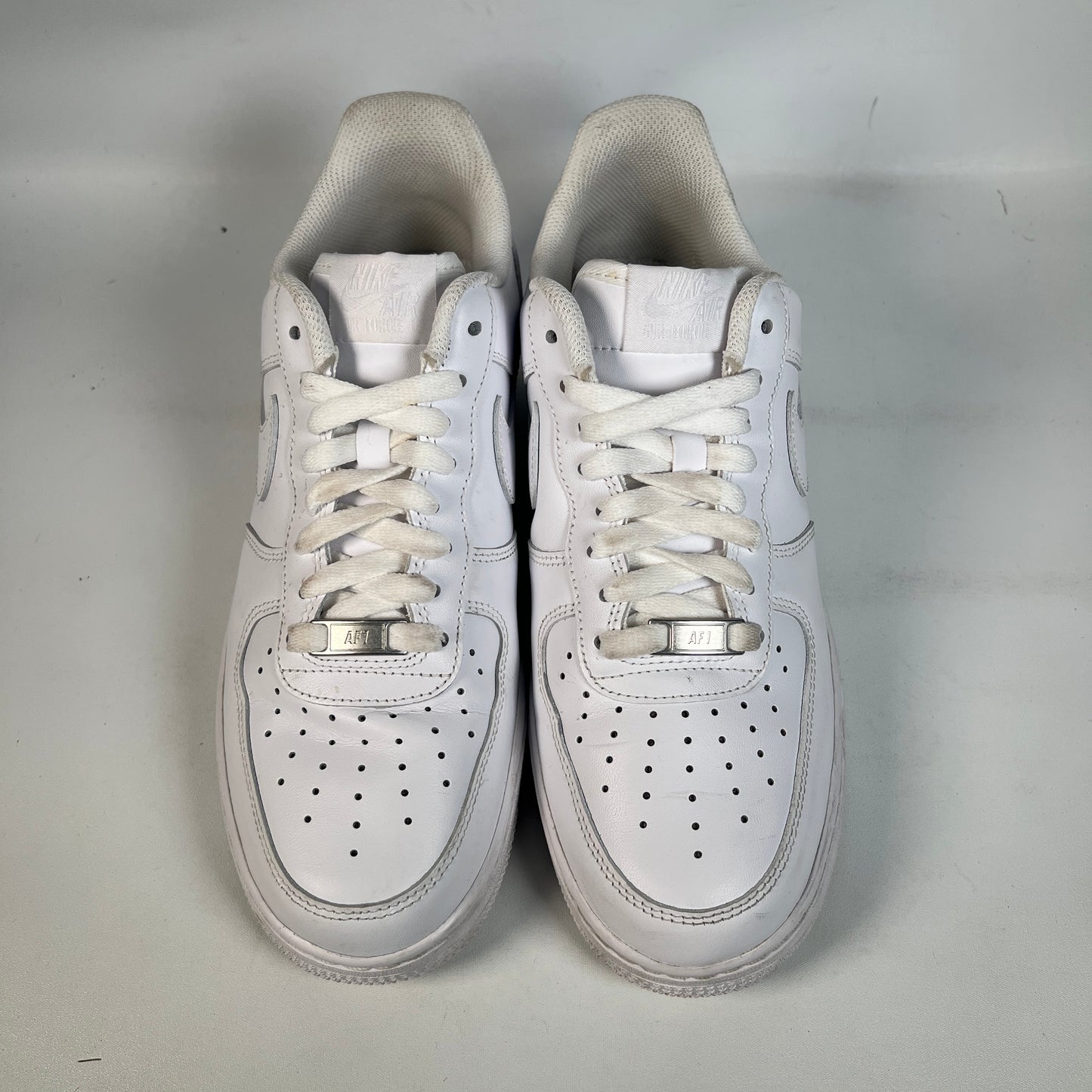 Nike Air Force 1 Low White (2025) Size 8.5 USED s23053