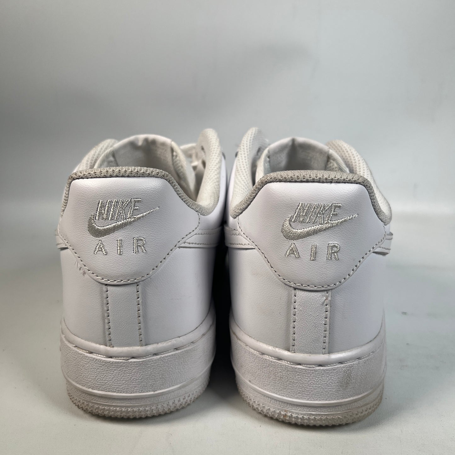Nike Air Force 1 Low White (2025) Size 8.5 USED s23053
