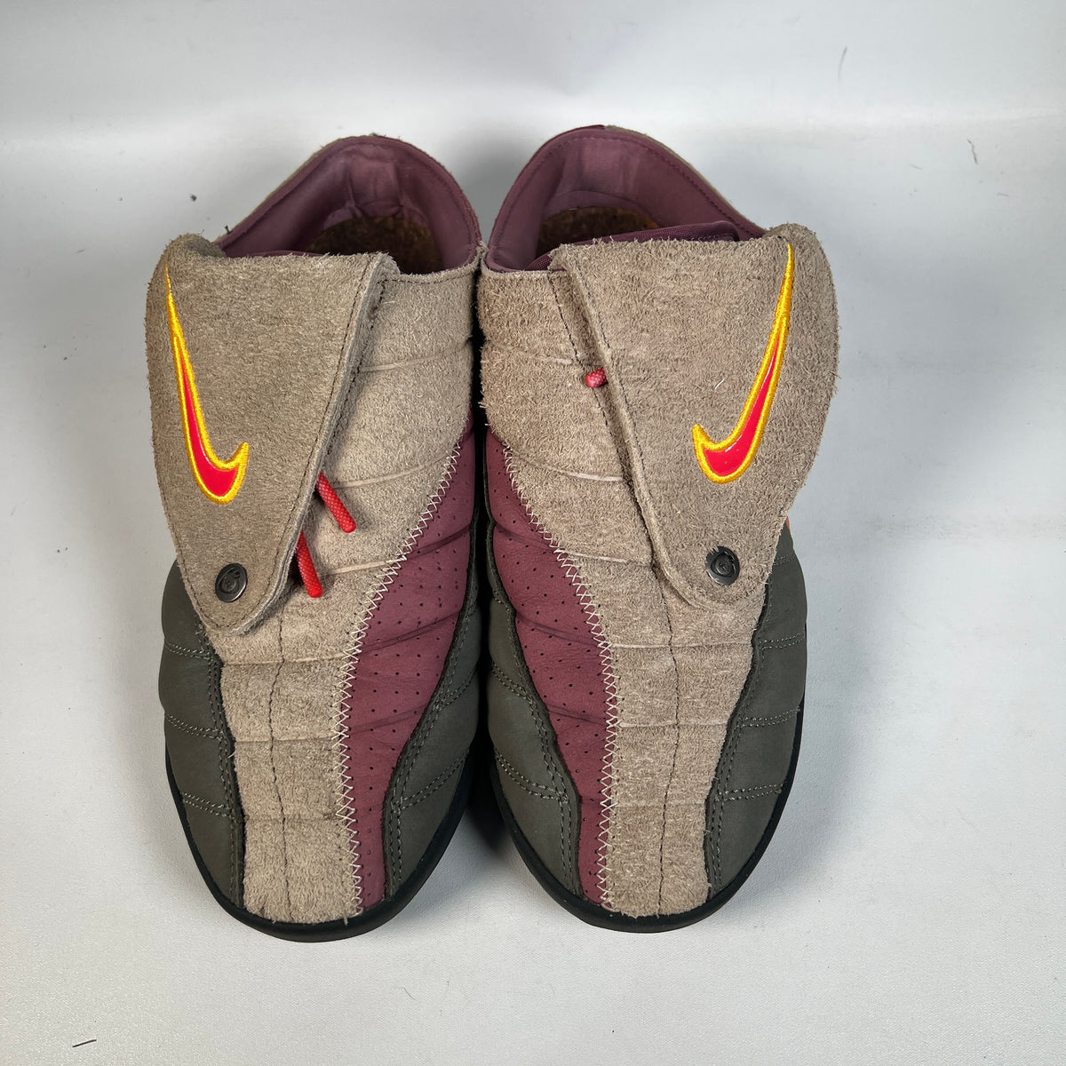 Nike T90 Mule Kids of Immighrants Khaki (2026) Size 10.5 USED s23256