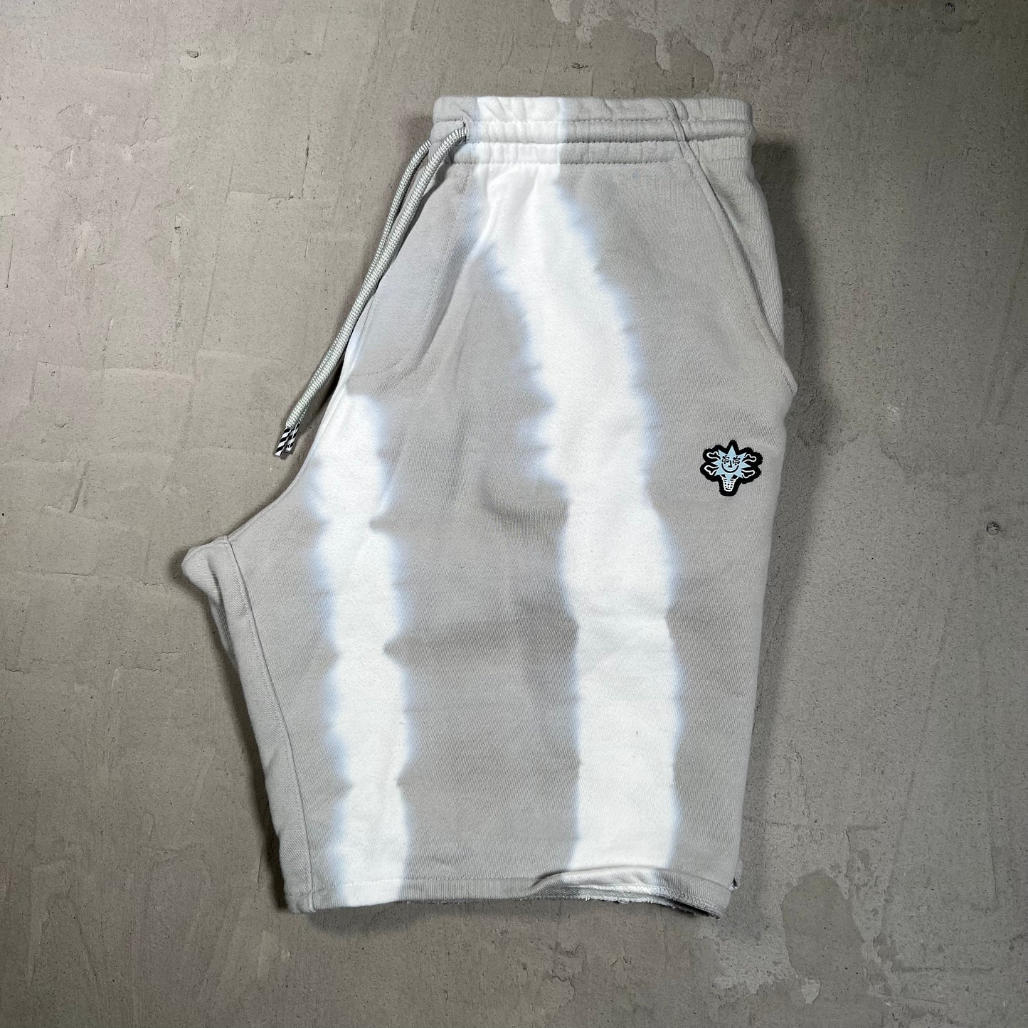 Ice Cream Tie Dye Grey/White Shorts Size Large USED x17796
